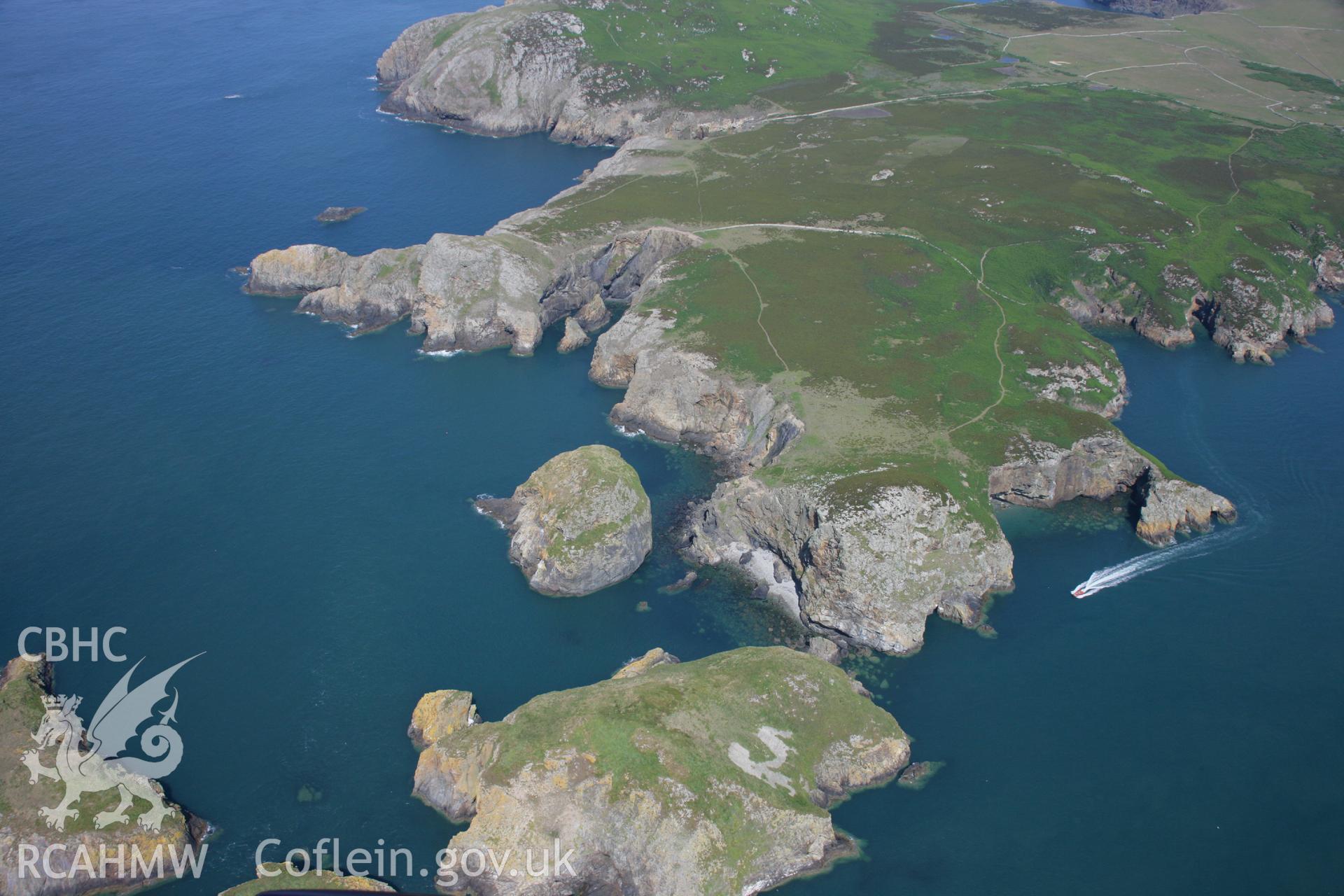 RCAHMW colour oblique aerial photograph of Ramsey Island. Taken on 14 July 2006 by Toby Driver.