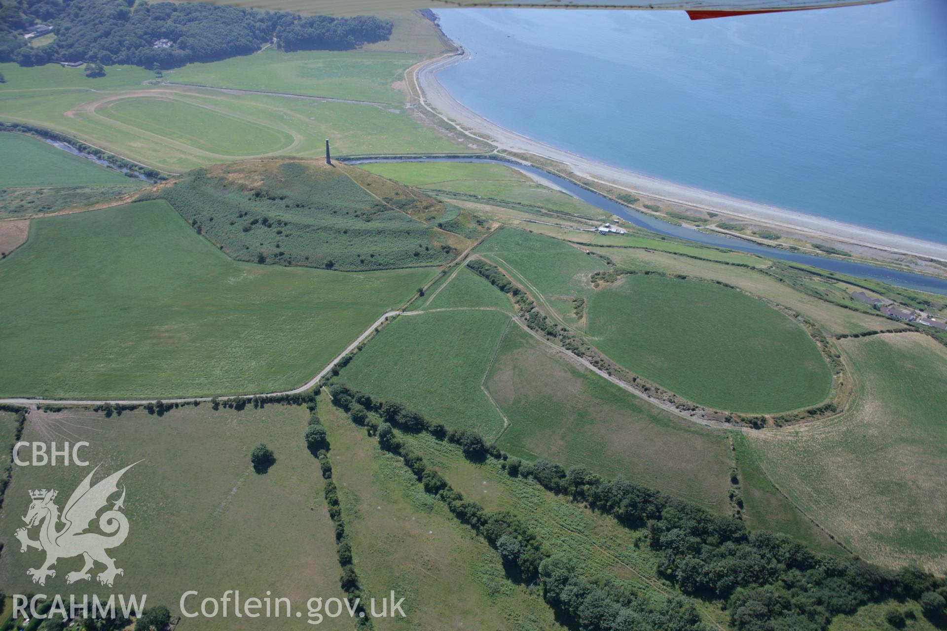RCAHMW colour oblique aerial photograph of Pen Dinas Hillfort, Aberystwyth. Taken on 17 July 2006 by Toby Driver.