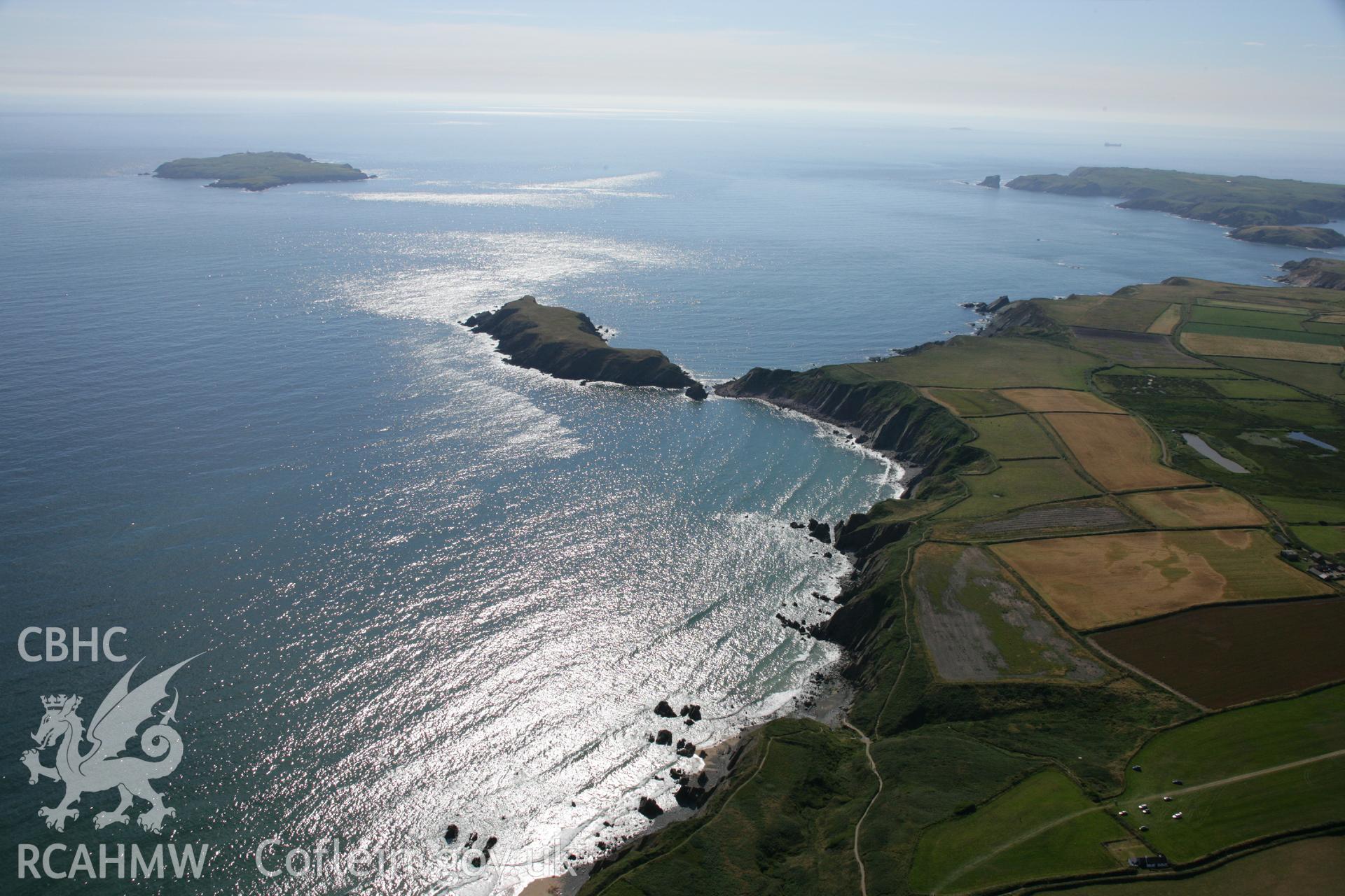 RCAHMW colour oblique aerial photograph of Gateholm Island looking towards Skokholm. Taken on 24 July 2006 by Toby Driver.