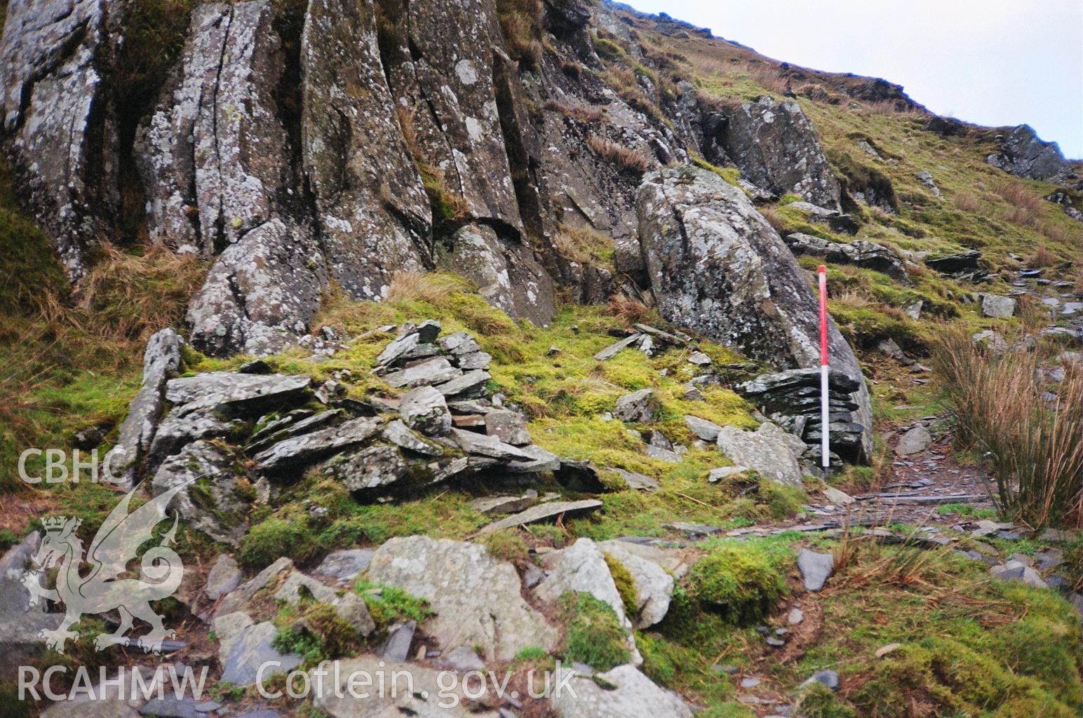 Digital colour photograph of a shelter at Cwm Maen Gwynedd taken on 10/01/2007 by M.J. Roseveare. during the Berwyn North East Upland Survey by Archaeophysica.