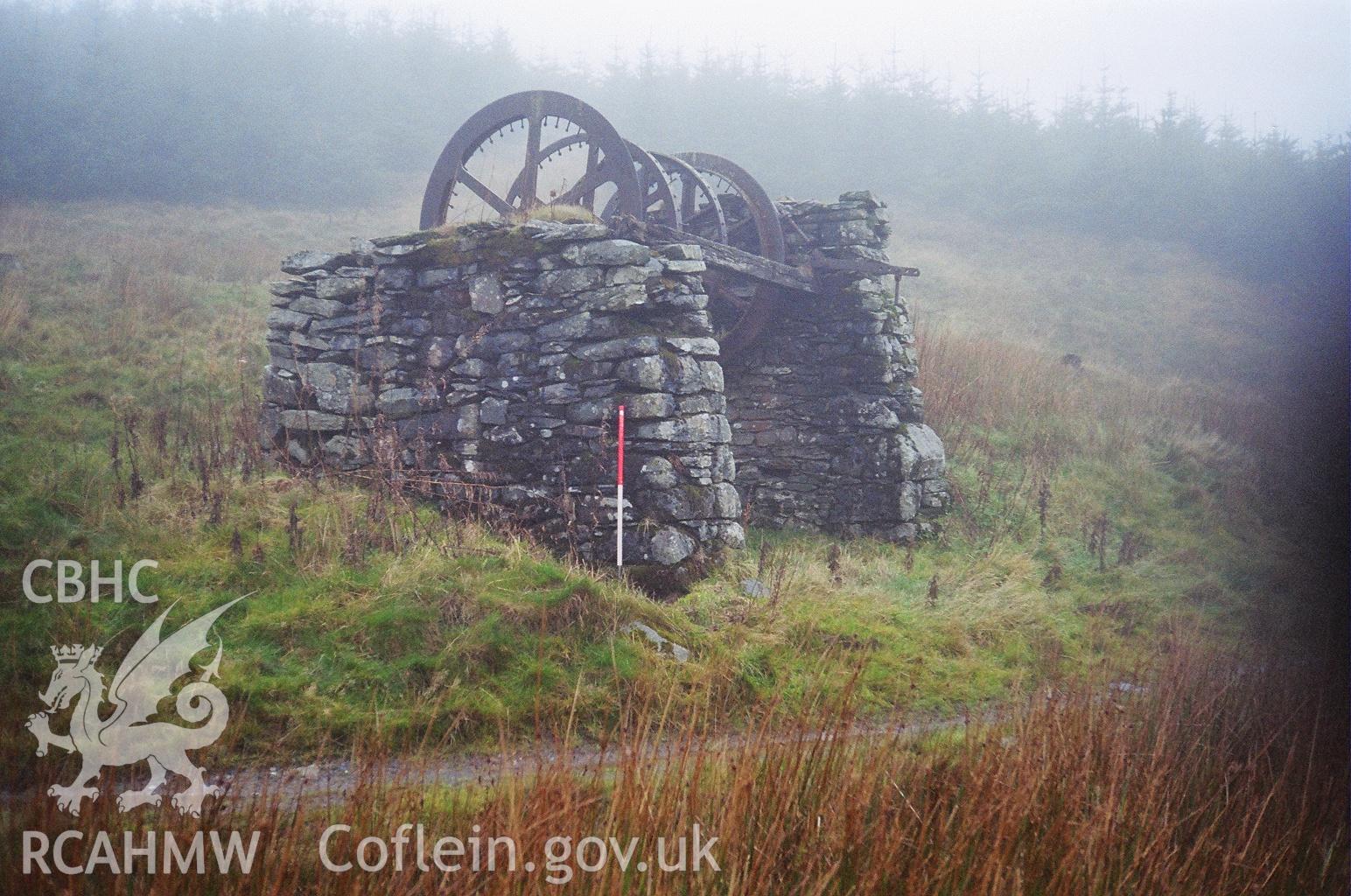 Digital colour photograph of Cwm Maen Gwynedd winding drum taken on 22/11/2006 by A.C. Roseveare during the Berwyn North East Upland Survey by Archaeophysica.