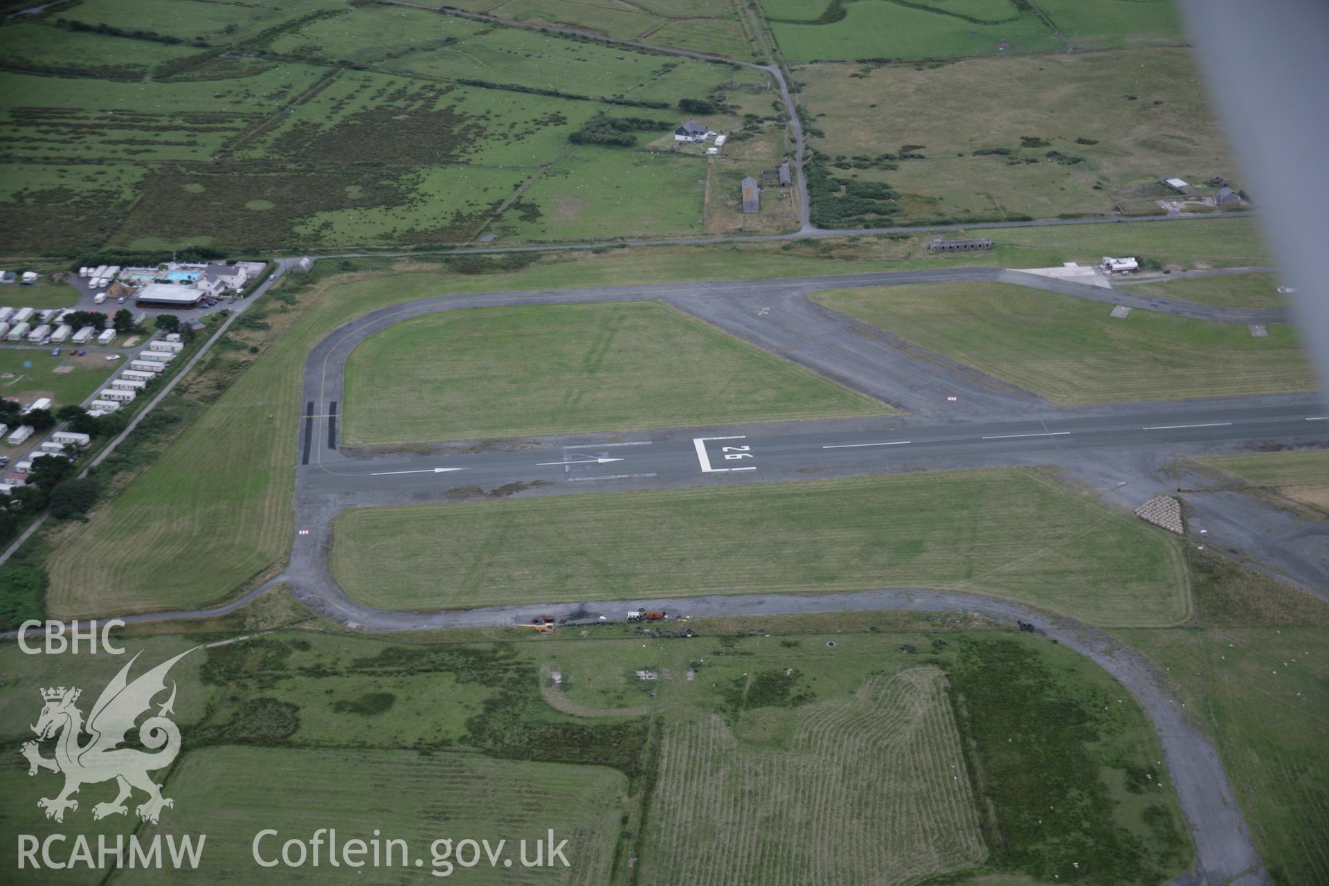 RCAHMW digital colour oblique photograph of Caernarfon Airfield viewed from the north. Taken on 02/08/2005 by T.G. Driver.