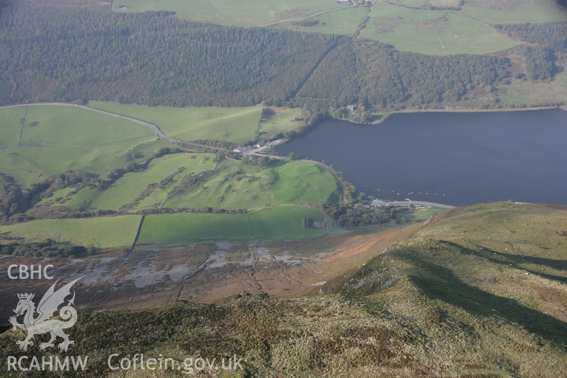 RCAHMW colour oblique aerial photograph of Tal-y-Llyn Enclosure looking north-west. Taken on 17 October 2005 by Toby Driver