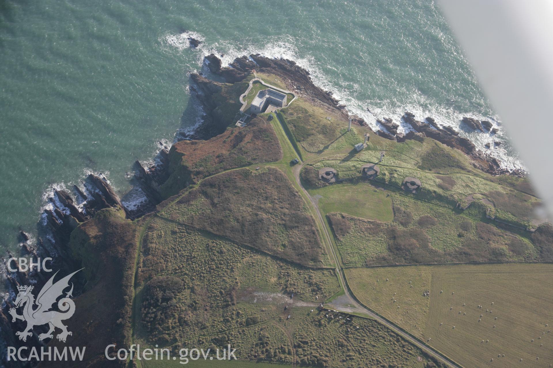 RCAHMW colour oblique aerial photograph of West Blockhouse Fort and coastal gun batteries from the north-west. Taken on 19 November 2005 by Toby Driver