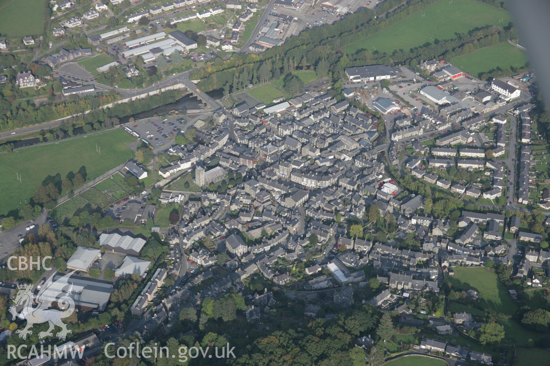 RCAHMW colour oblique aerial photograph of Dolgellau. Taken on 17 October 2005 by Toby Driver