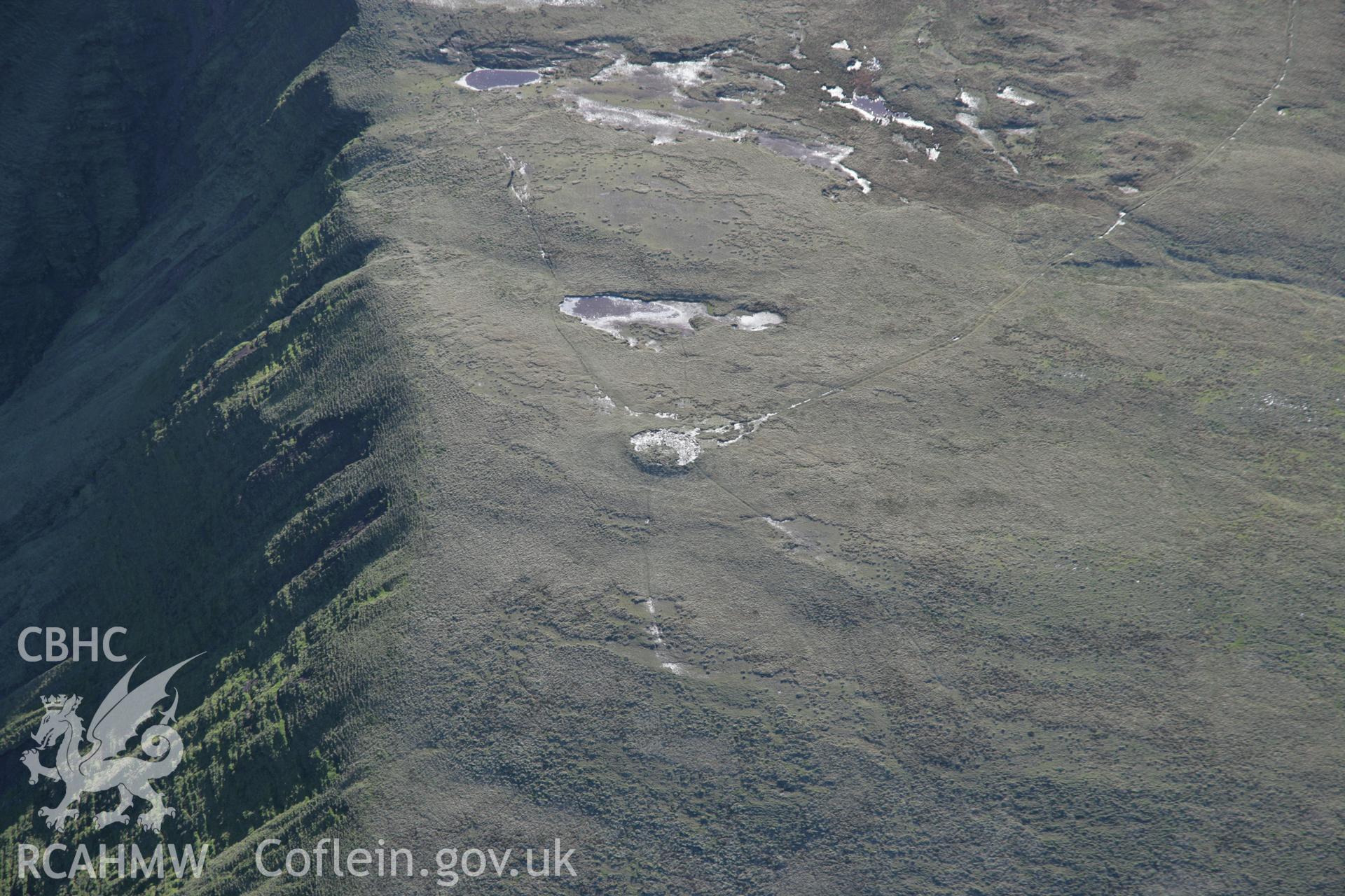 RCAHMW colour oblique photograph of Fan Foel, Bronze Age cairn, view looking south-east. Taken by Toby Driver on 17/11/2005.