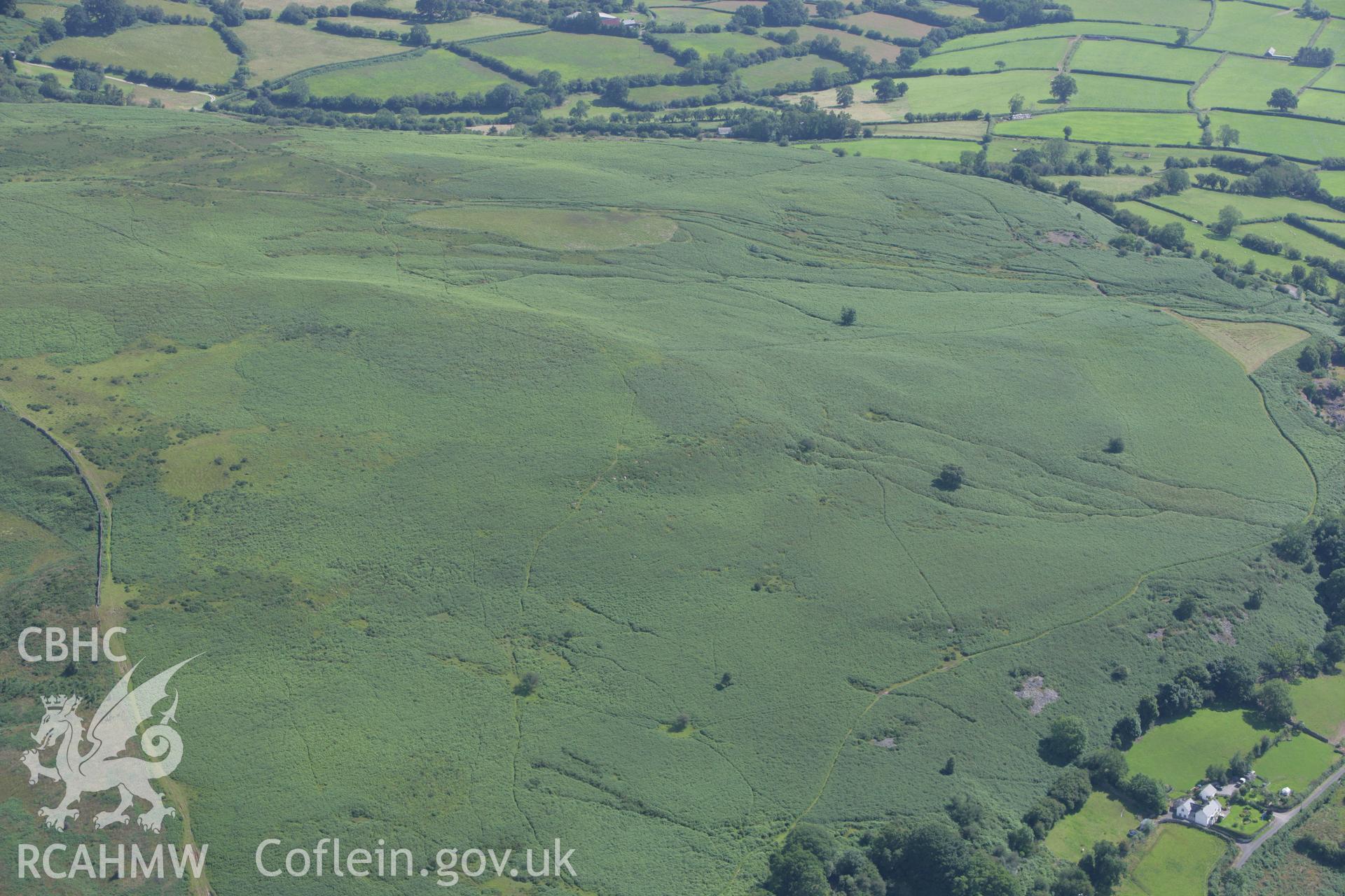 RCAHMW colour oblique photograph of Bwlch Defensive Enclosure. Taken by Toby Driver on 21/07/2008.
