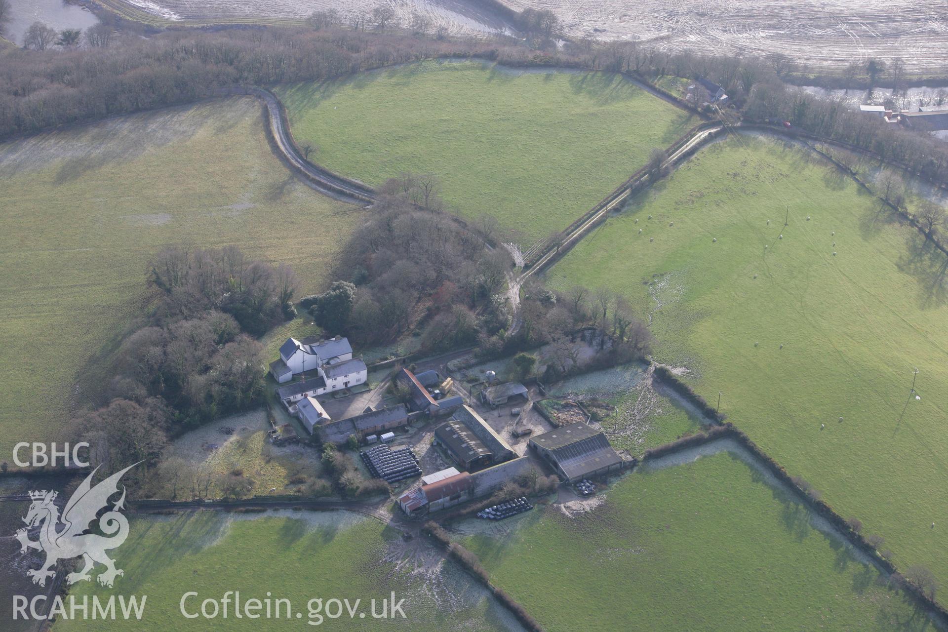 RCAHMW colour oblique photograph of Stradmore House (site of). Taken by Toby Driver on 15/12/2008.