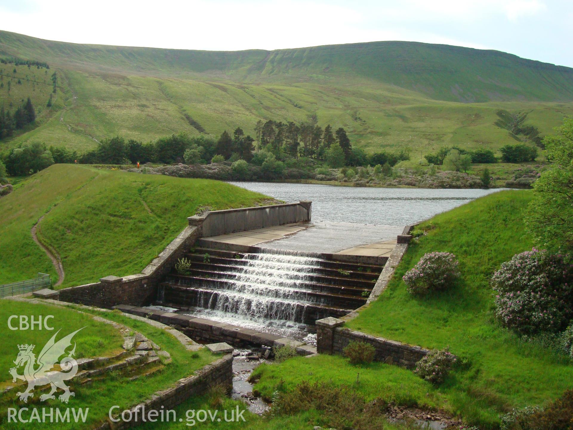 Digital colour photograph of Lower Neuadd weir taken on 03/06/2008 by R.P.Sambrook during the Brecon Beacons (east) Uplands Survey undertaken by Trysor.