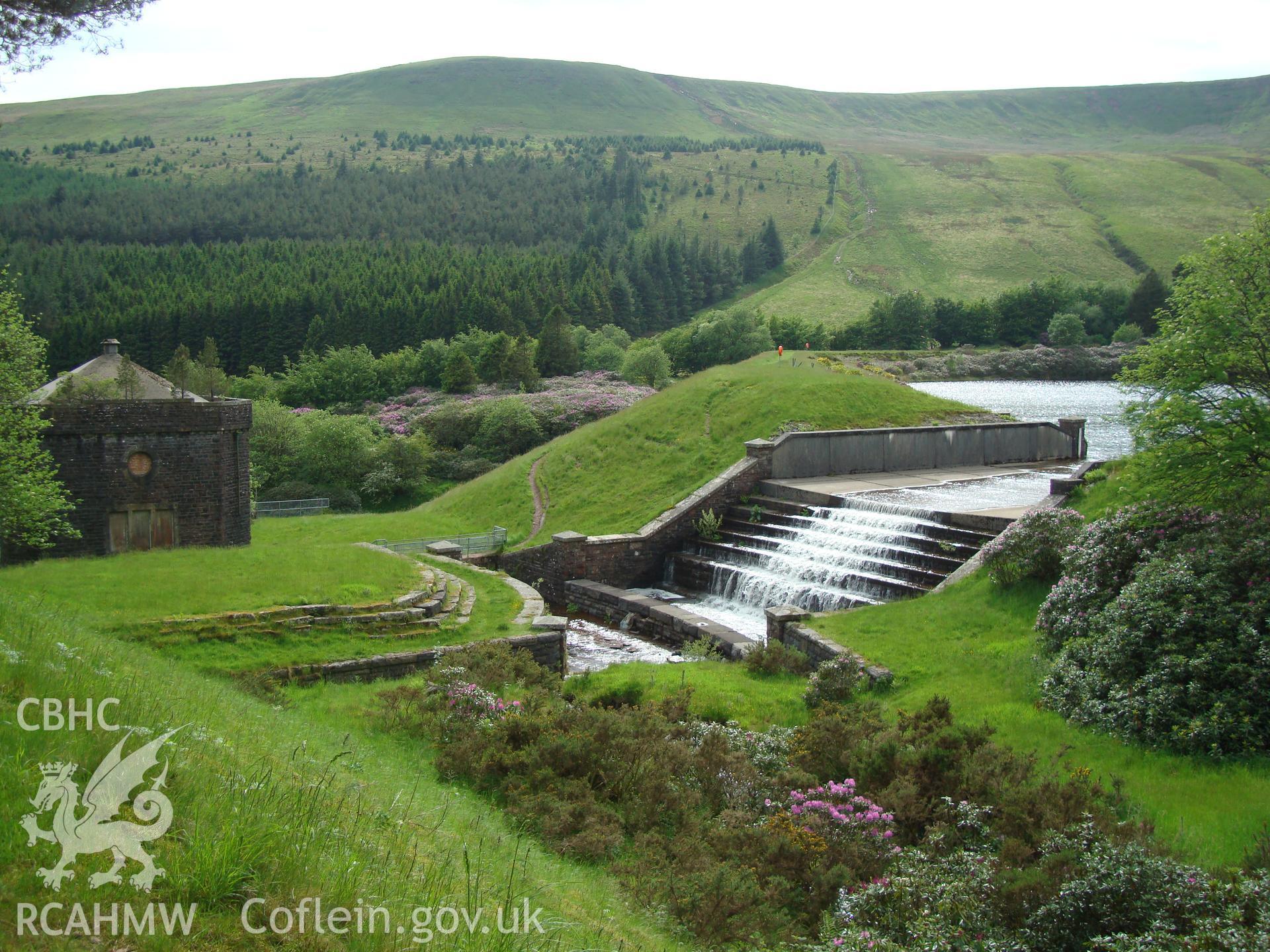Digital colour photograph of Lower Neuadd weir taken on 03/06/2008 by R.P.Sambrook during the Brecon Beacons (east) Uplands Survey undertaken by Trysor.