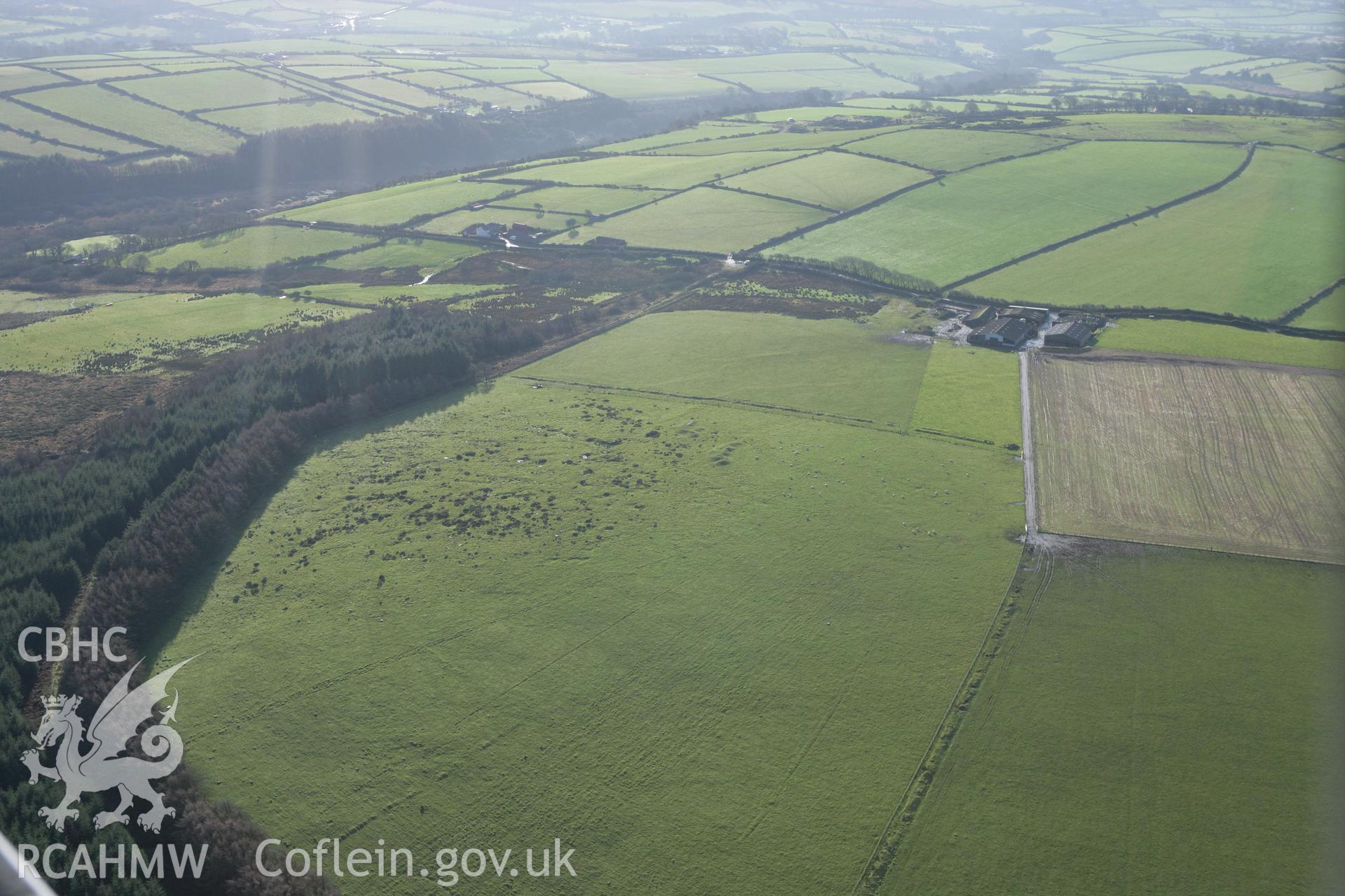 RCAHMW colour oblique photograph of Stiniog Settlement and Field System. Taken by Toby Driver on 15/12/2008.
