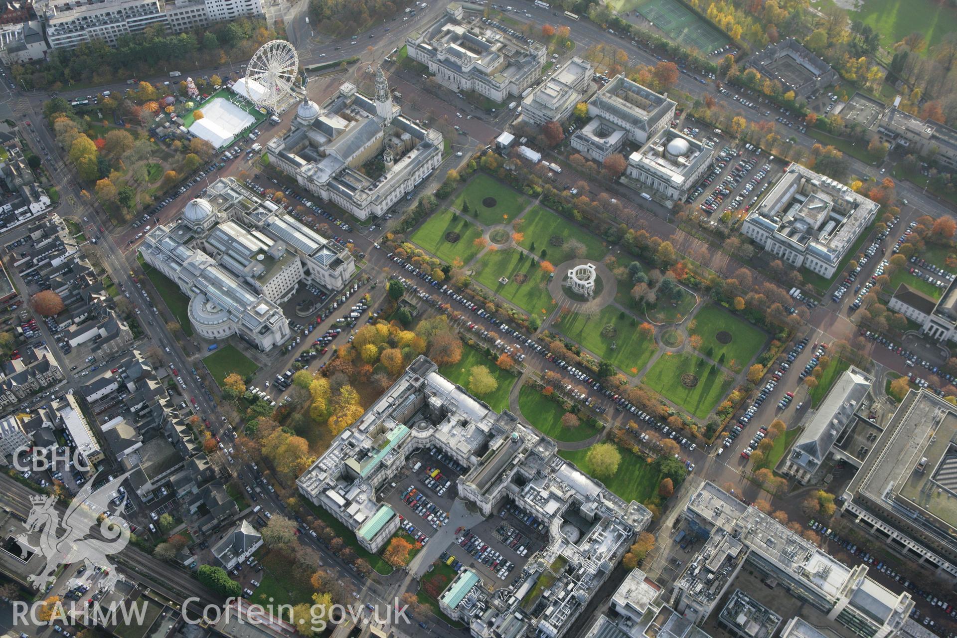 RCAHMW colour oblique photograph of National Museum of Wales, Cardiff City Hall and Cardiff University, Cathay Park, Cardiff. Taken by Toby Driver on 12/11/2008.