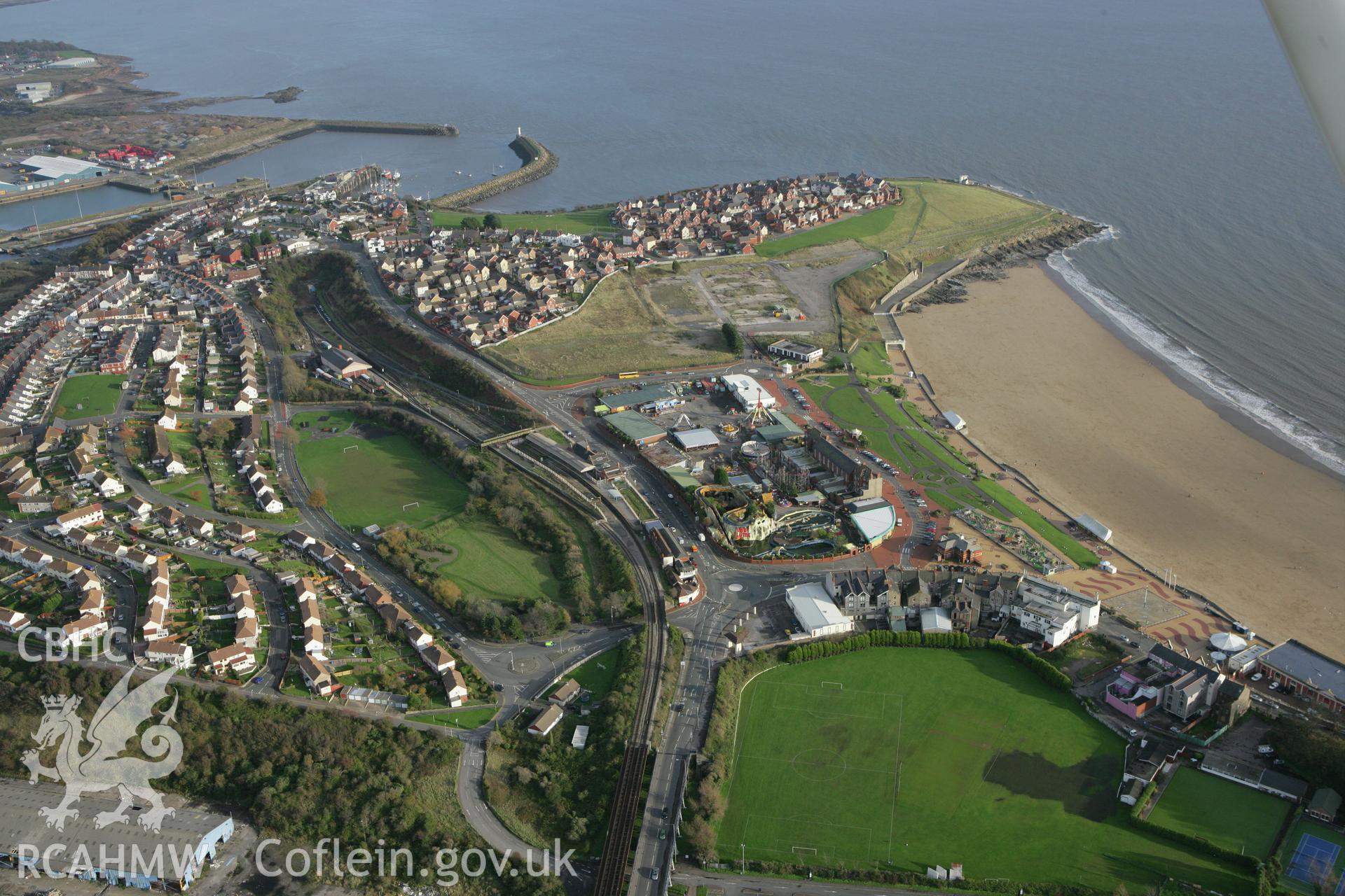 RCAHMW colour oblique photograph of Barry Island Pleasure Park. Taken by Toby Driver on 12/11/2008.