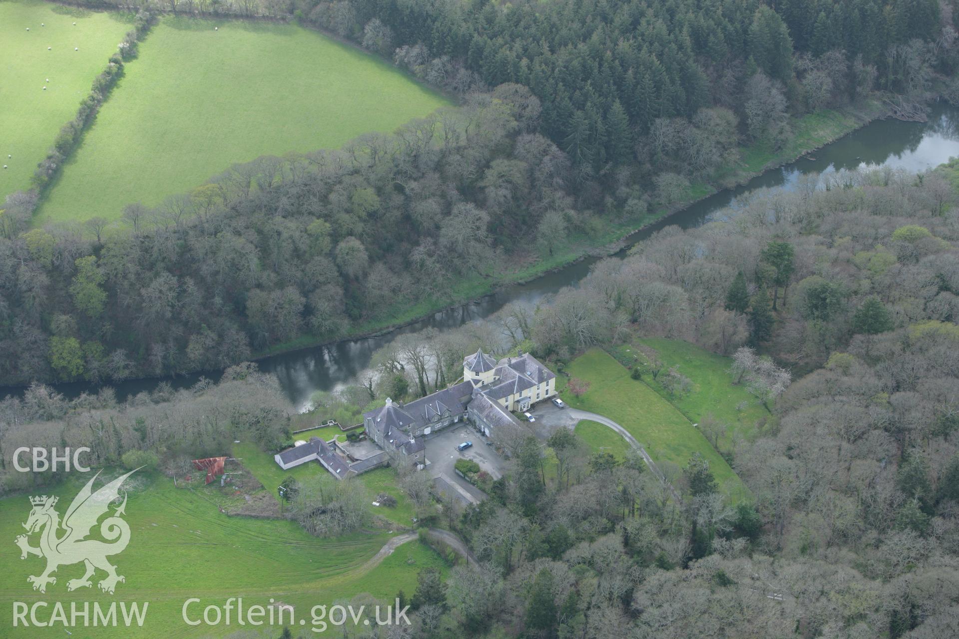 RCAHMW colour oblique photograph of Coedmore House, Cilgerran. Taken by Toby Driver on 24/04/2008.