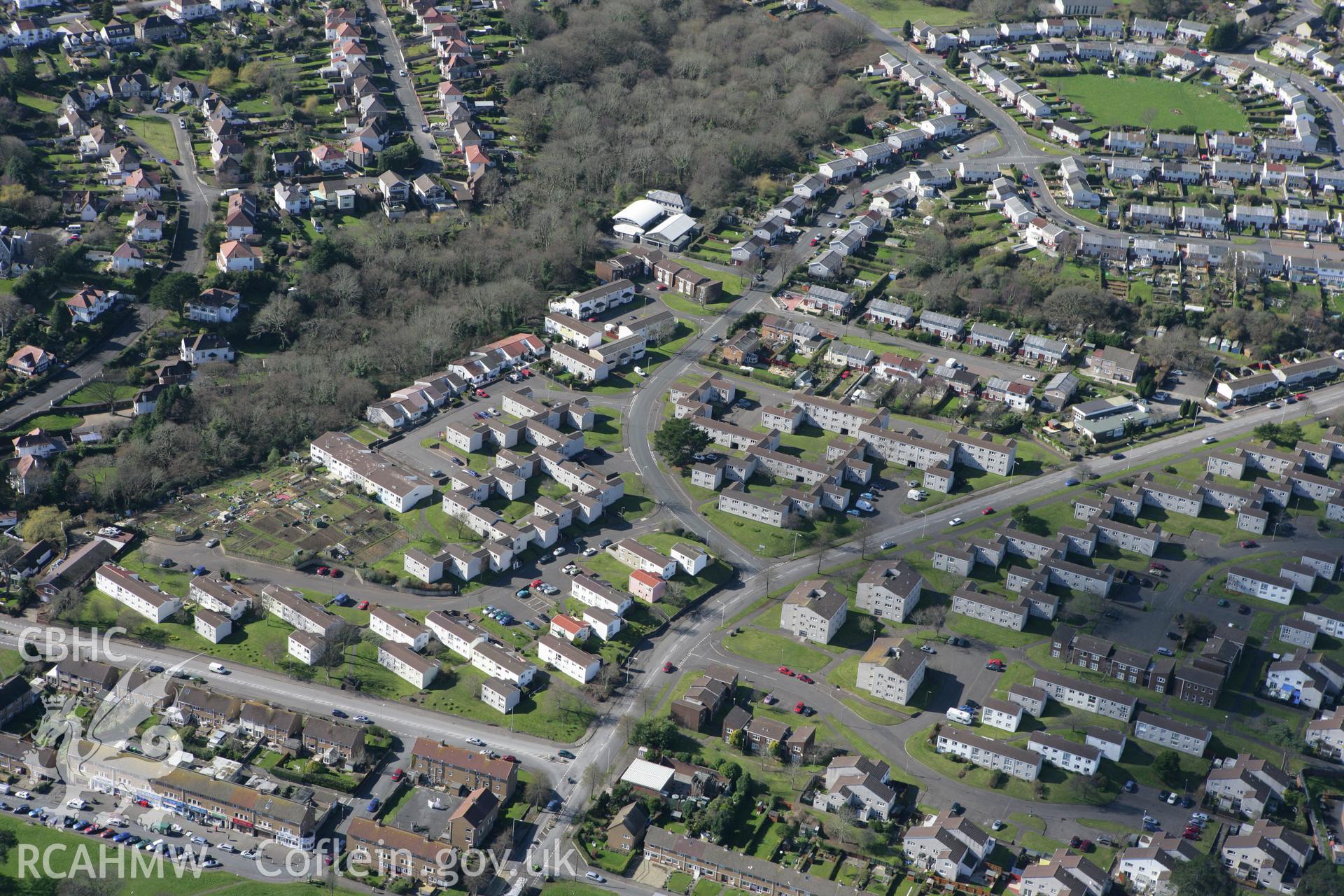 RCAHMW colour oblique photograph of housing at West Cross, Swansea. Taken by Toby Driver on 04/03/2008.