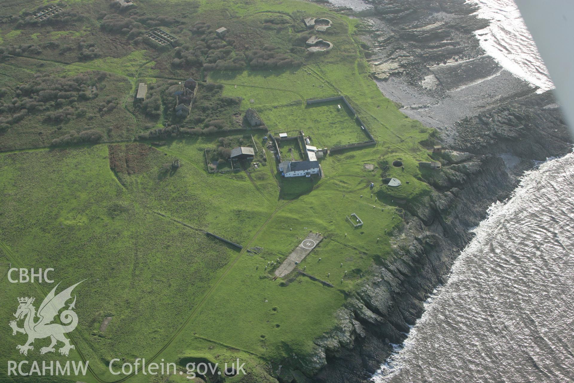 RCAHMW colour oblique photograph of Flat Holm Grange with Coastal and Anti-aircraft Defences, Flat Holm. Taken by Toby Driver on 12/11/2008.