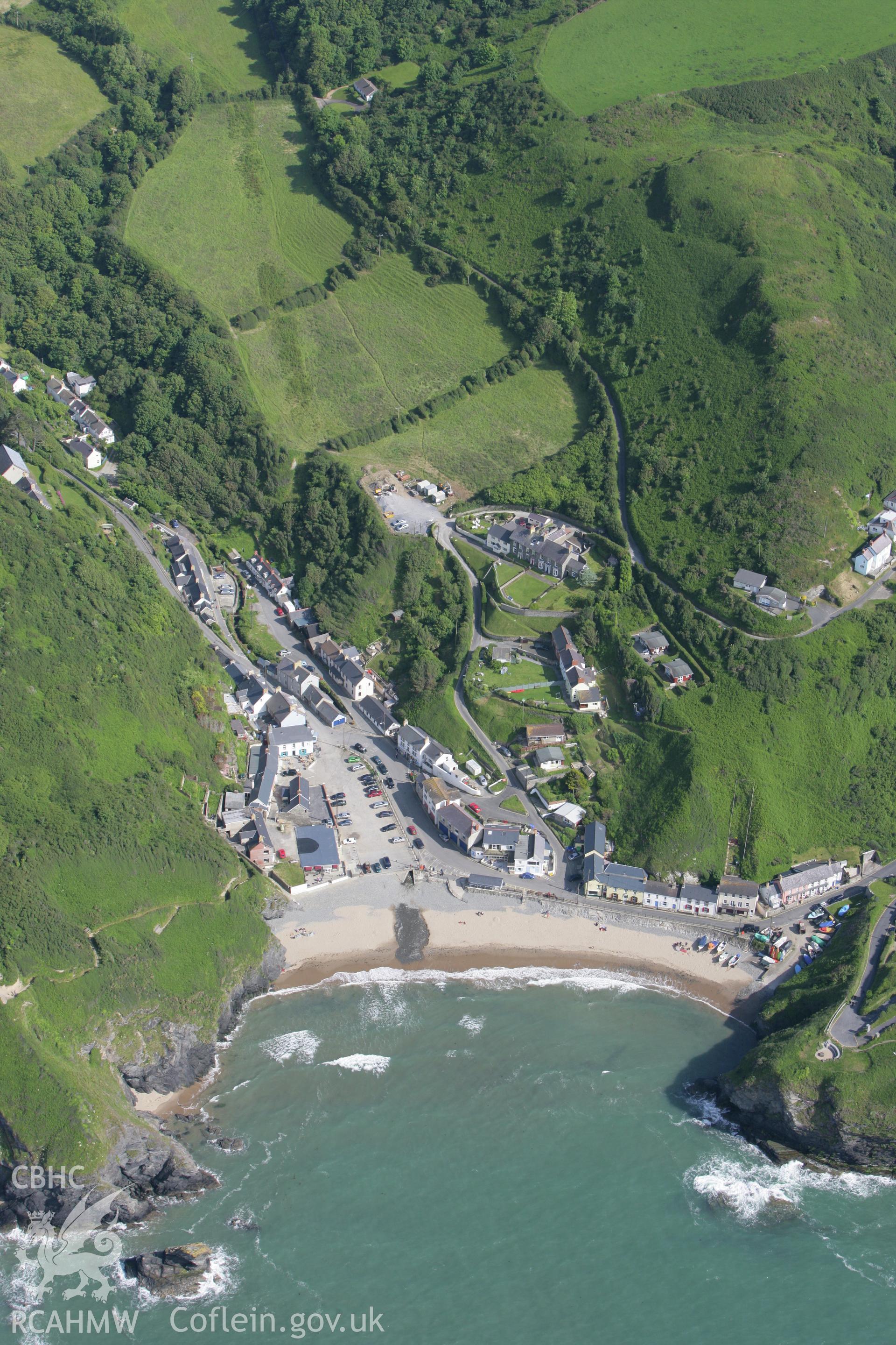 RCAHMW colour oblique photograph of Llangrannog. Taken by Toby Driver on 13/06/2008.