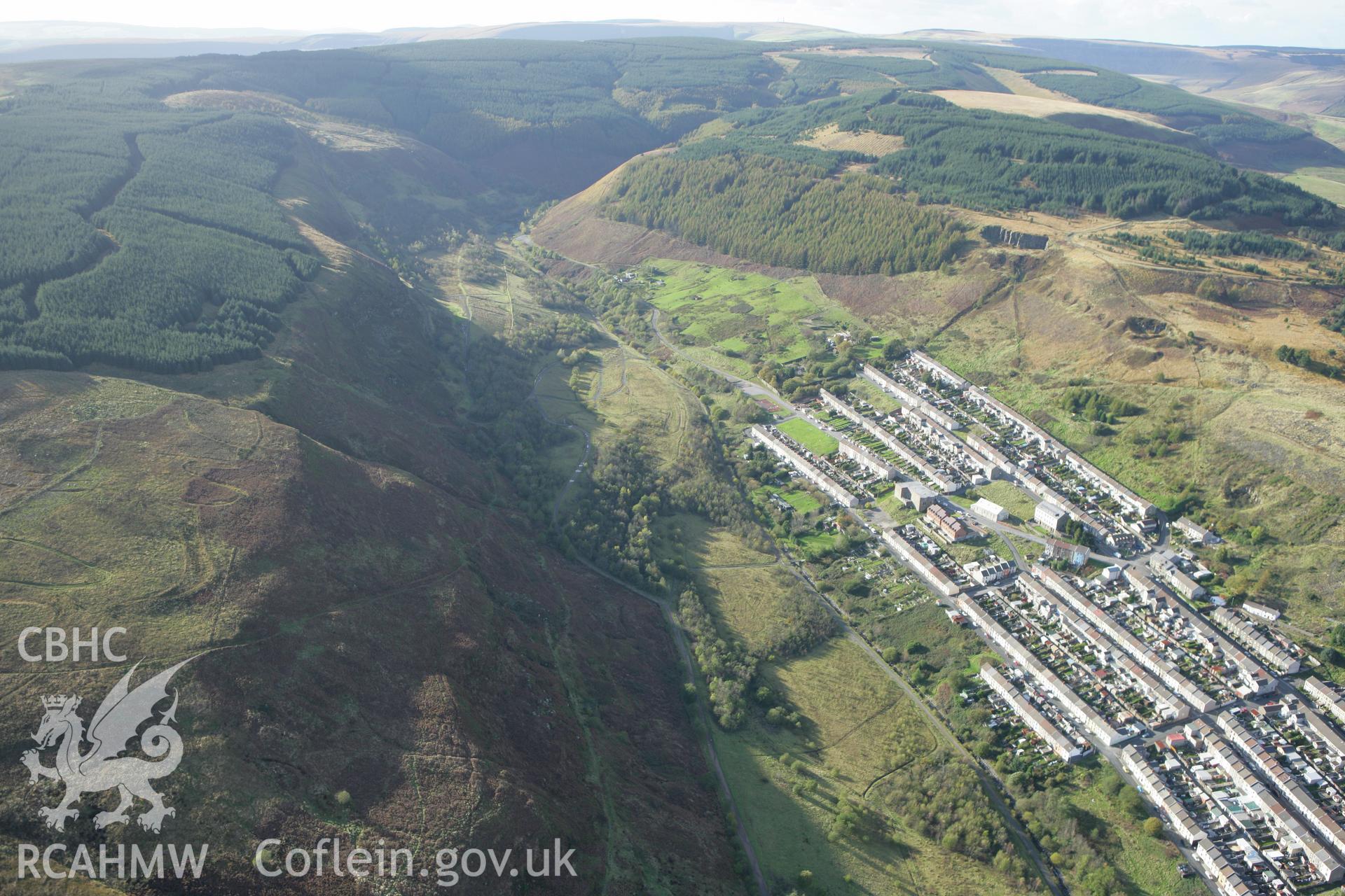RCAHMW colour oblique photograph of Clydach Vale. Taken by Toby Driver on 16/10/2008.