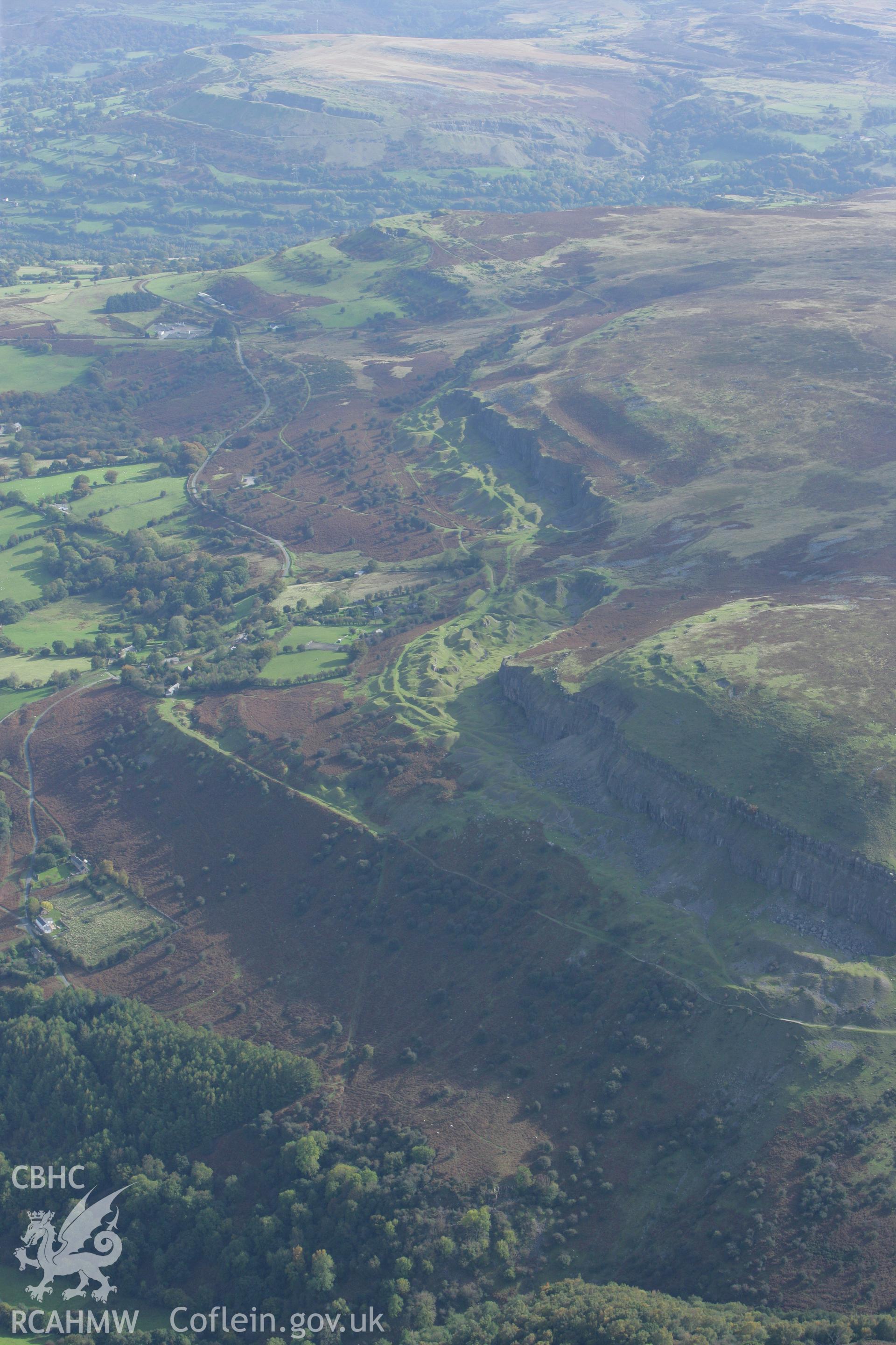RCAHMW colour oblique photograph of Pant-y-rhiw Quarry and Tramway. Taken by Toby Driver on 10/10/2008.