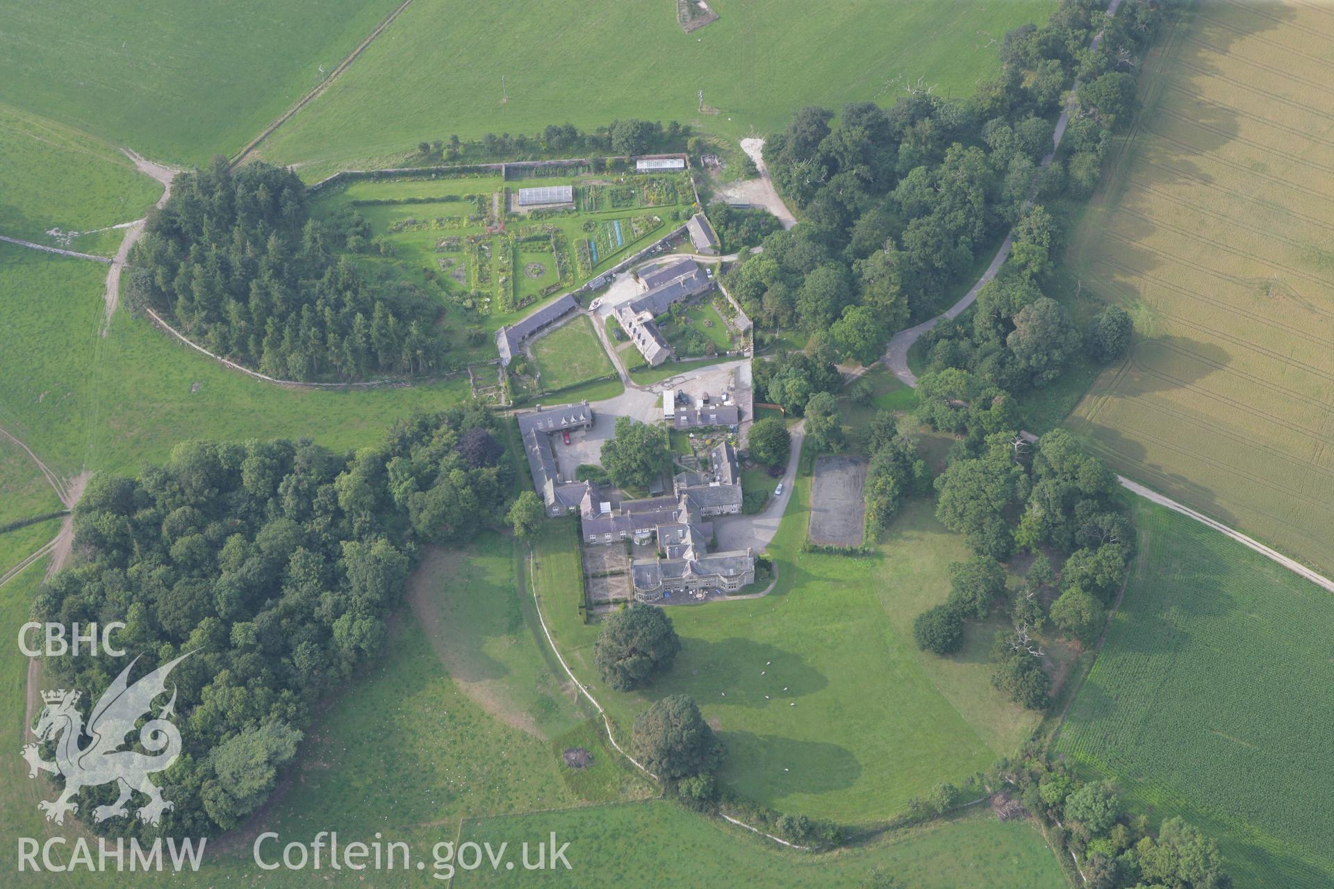 RCAHMW colour oblique photograph of Gwaynynog Hall and Gardens. Taken by Toby Driver on 24/07/2008.