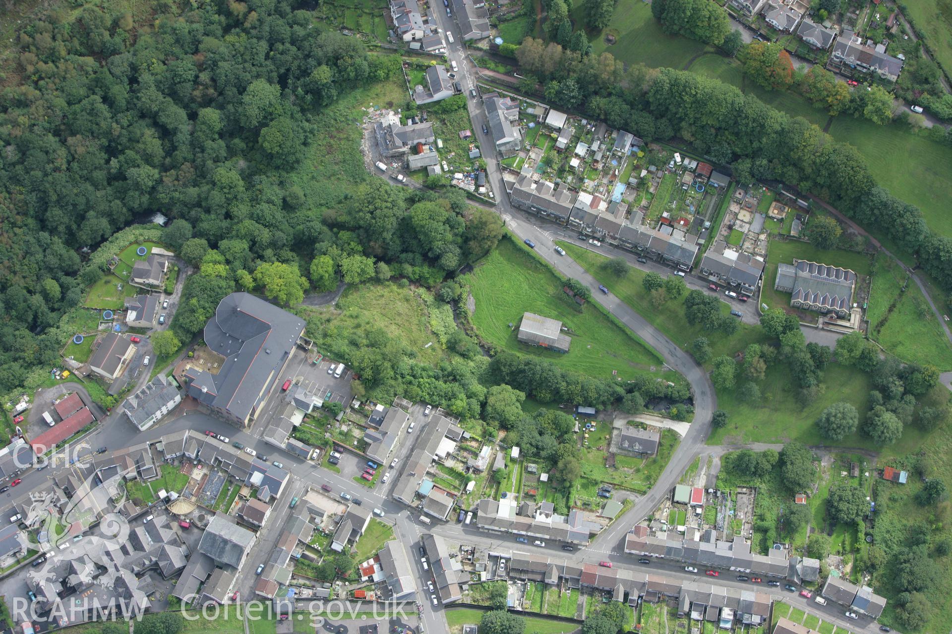 RCAHMW colour oblique photograph of Cwmaman, from the north. Taken by Toby Driver on 12/09/2008.