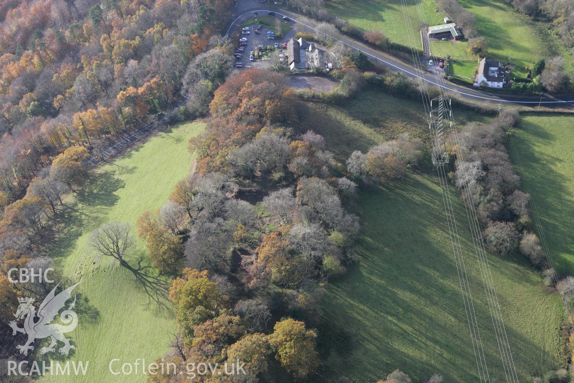 RCAHMW colour oblique photograph of Castell Morgraig (Morgraig Castle). Taken by Toby Driver on 12/11/2008.