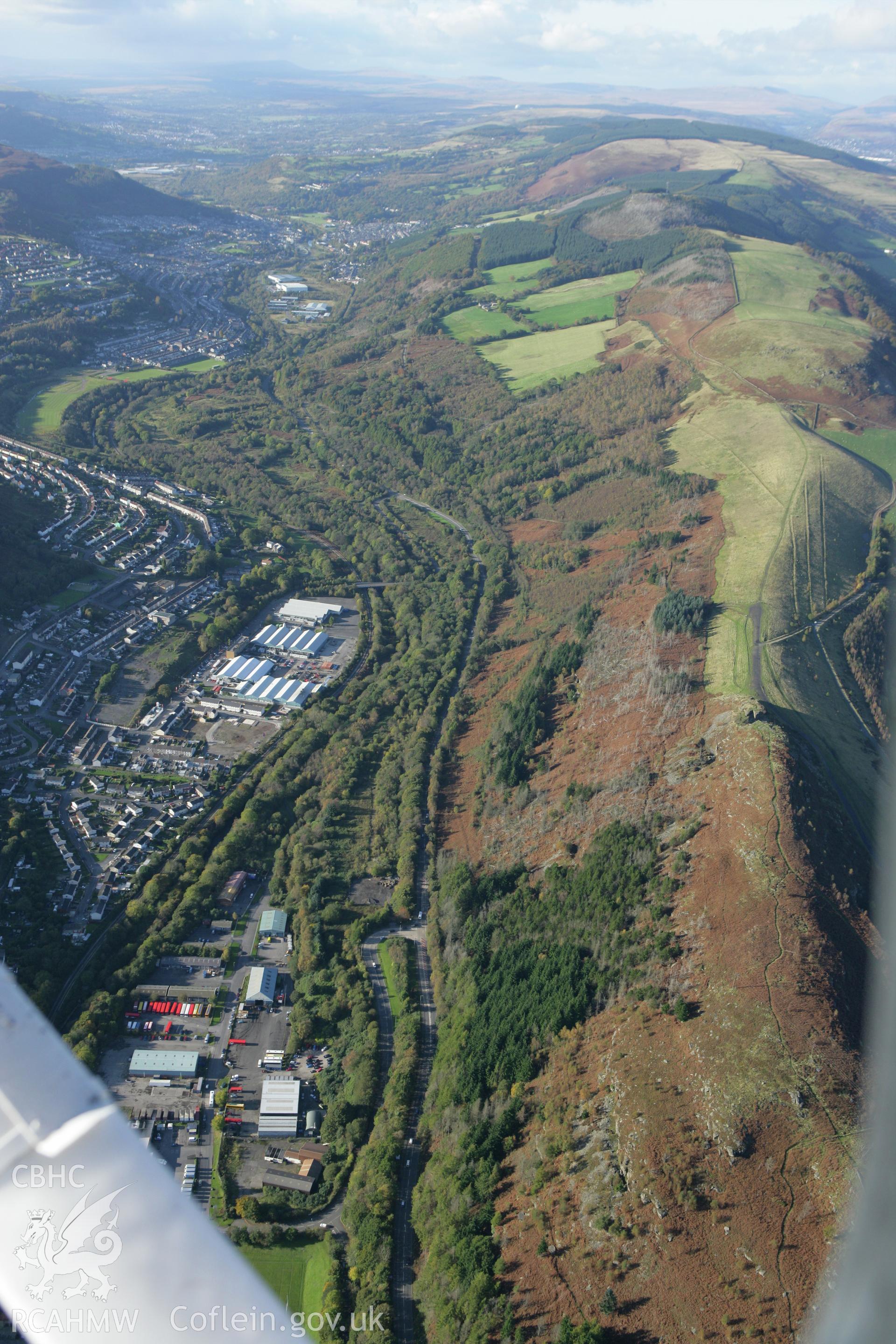 RCAHMW colour oblique photograph of Ynys-Boeth. Taken by Toby Driver on 16/10/2008.