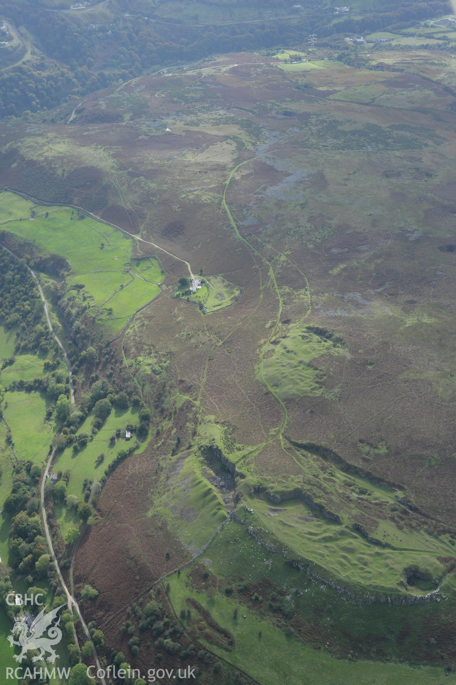 RCAHMW colour oblique photograph of Waun Watyn Tramroad. Taken by Toby Driver on 10/10/2008.