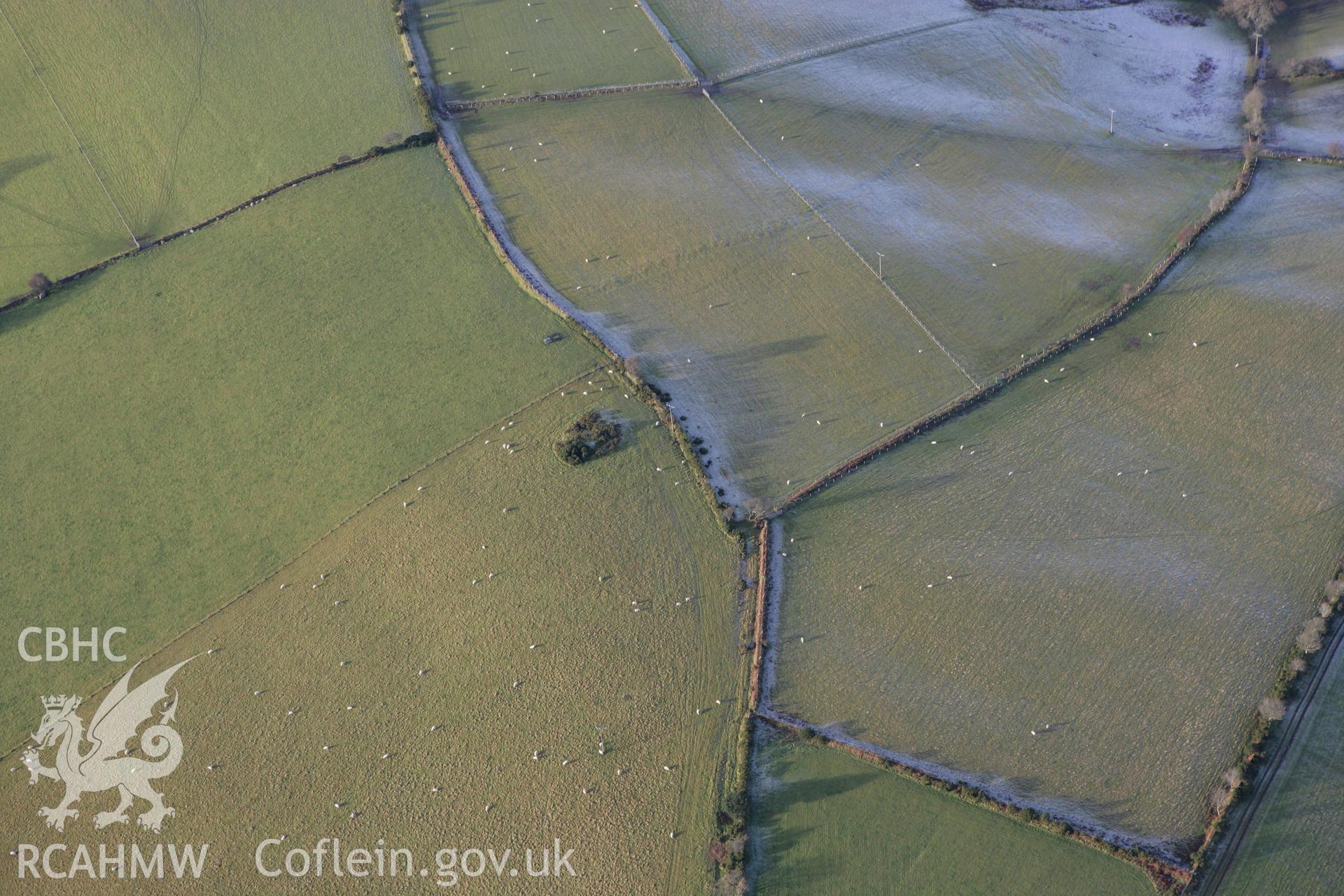 RCAHMW colour oblique photograph of Derlwyn Round Barrow Cemetery. Taken by Toby Driver on 15/12/2008.