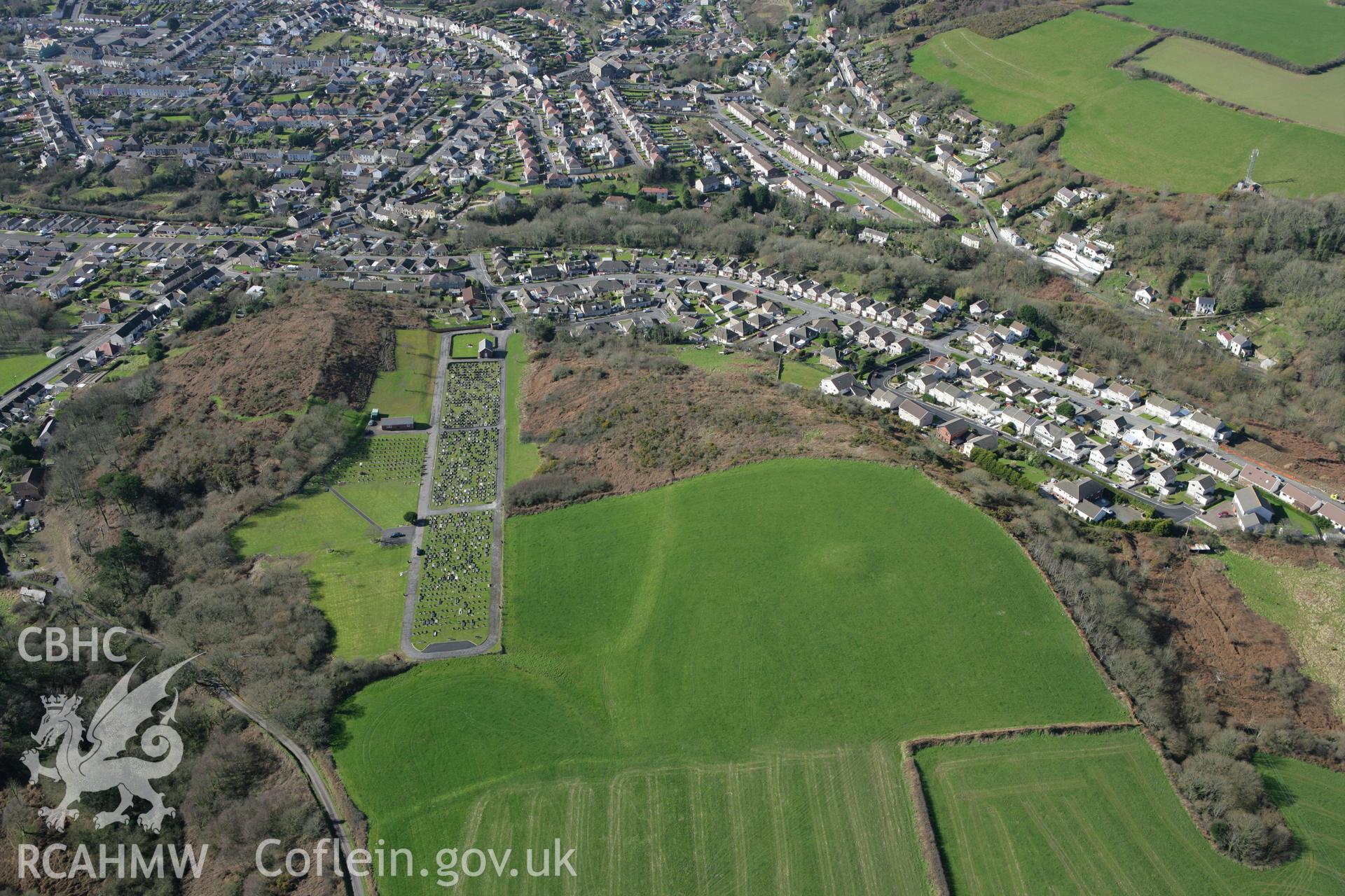 RCAHMW colour oblique photograph of Y Gaer Hillfort, Burry Port. Taken by Toby Driver on 04/03/2008.