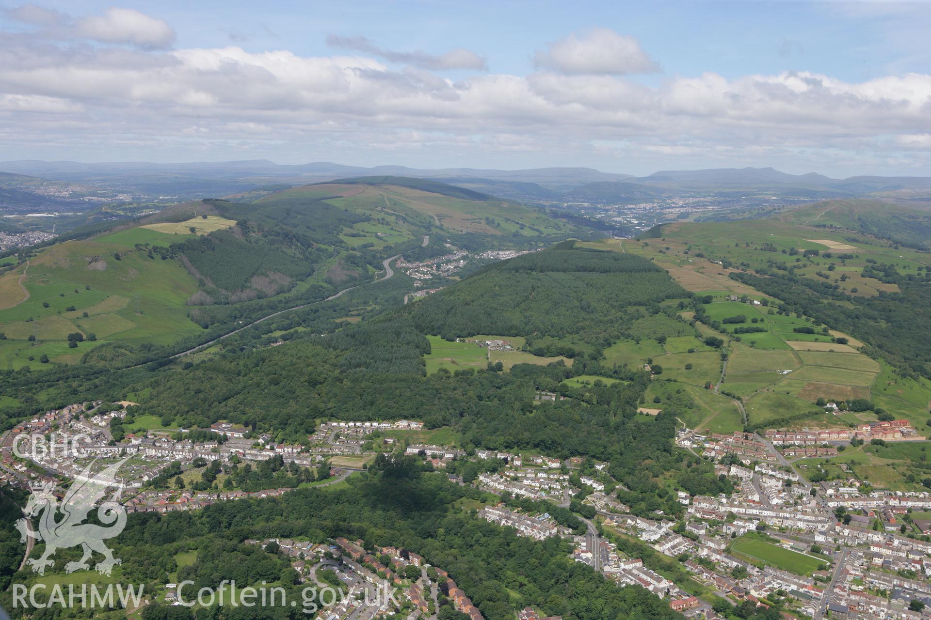 RCAHMW colour oblique photograph of Edwardsville townscape, looking north-west towards site of Merthyr Tramroad. Taken by Toby Driver on 21/07/2008.