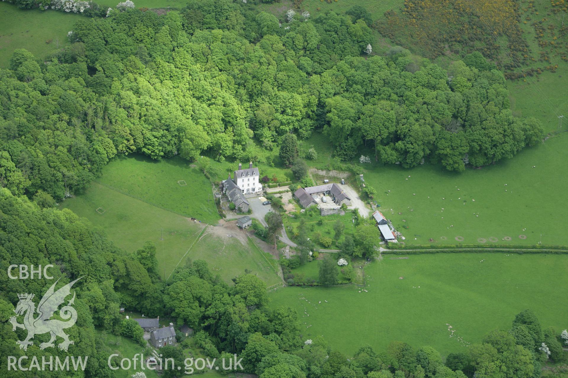 RCAHMW colour oblique photograph of Ty Isaf, Llanfarian. Taken by Toby Driver on 20/05/2008.