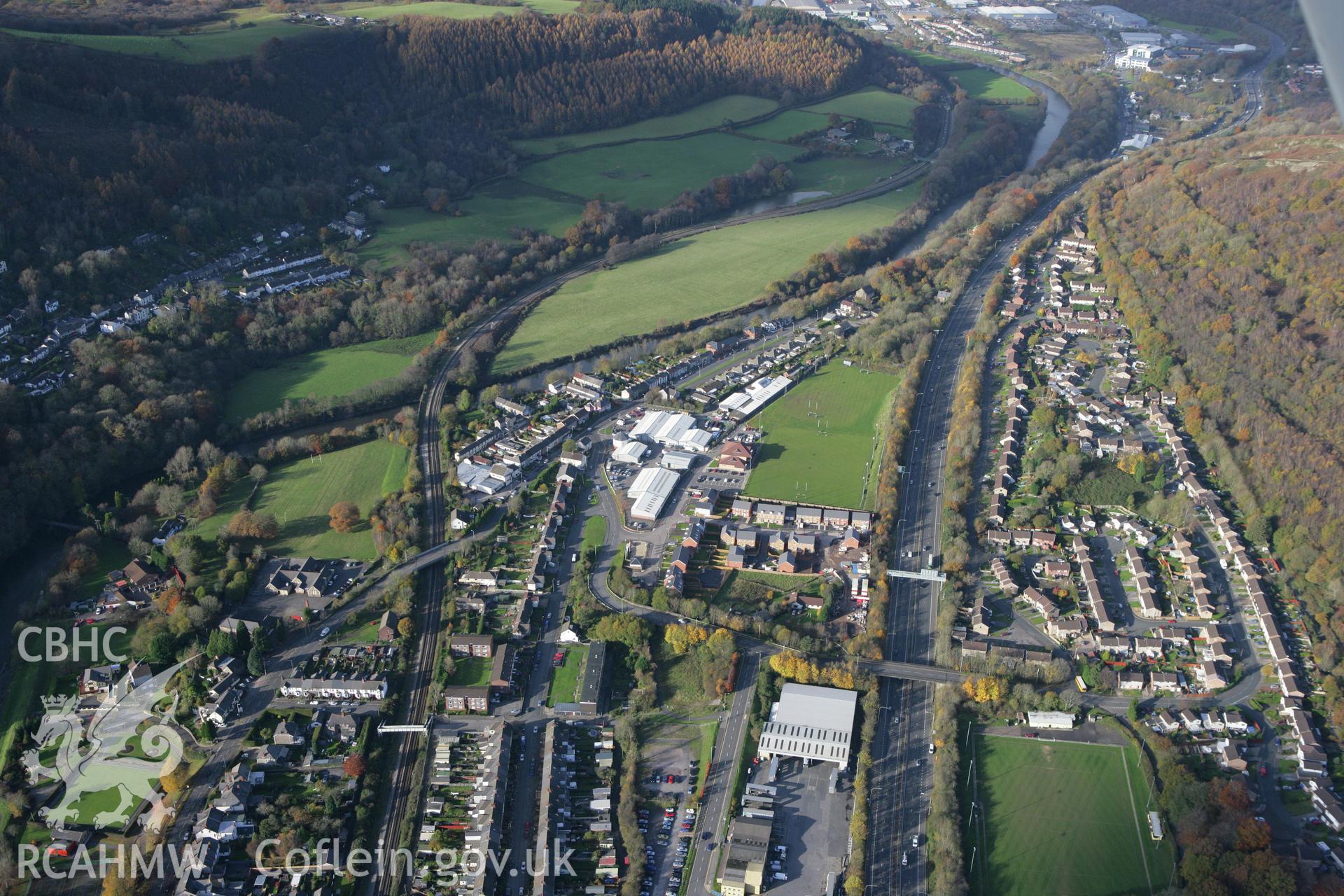 RCAHMW colour oblique photograph of Taff's Well town. Taken by Toby Driver on 12/11/2008.