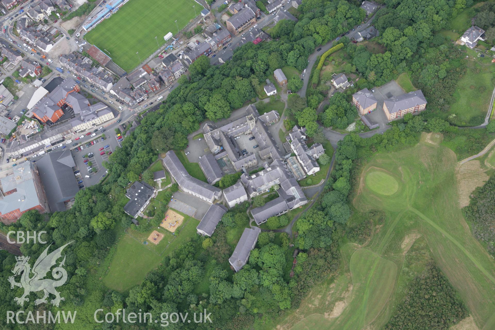 RCAHMW colour oblique photograph of St Mary's College (North Wales Training College), Bangor. Taken by Toby Driver on 13/06/2008.