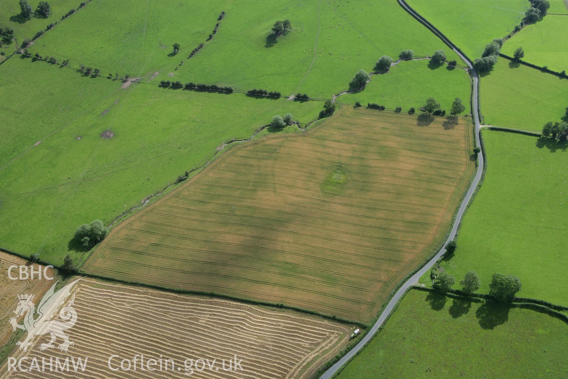 RCAHMW colour oblique photograph of Llandyssil Bridge, barrow cropmark. Taken by Toby Driver on 21/07/2008.