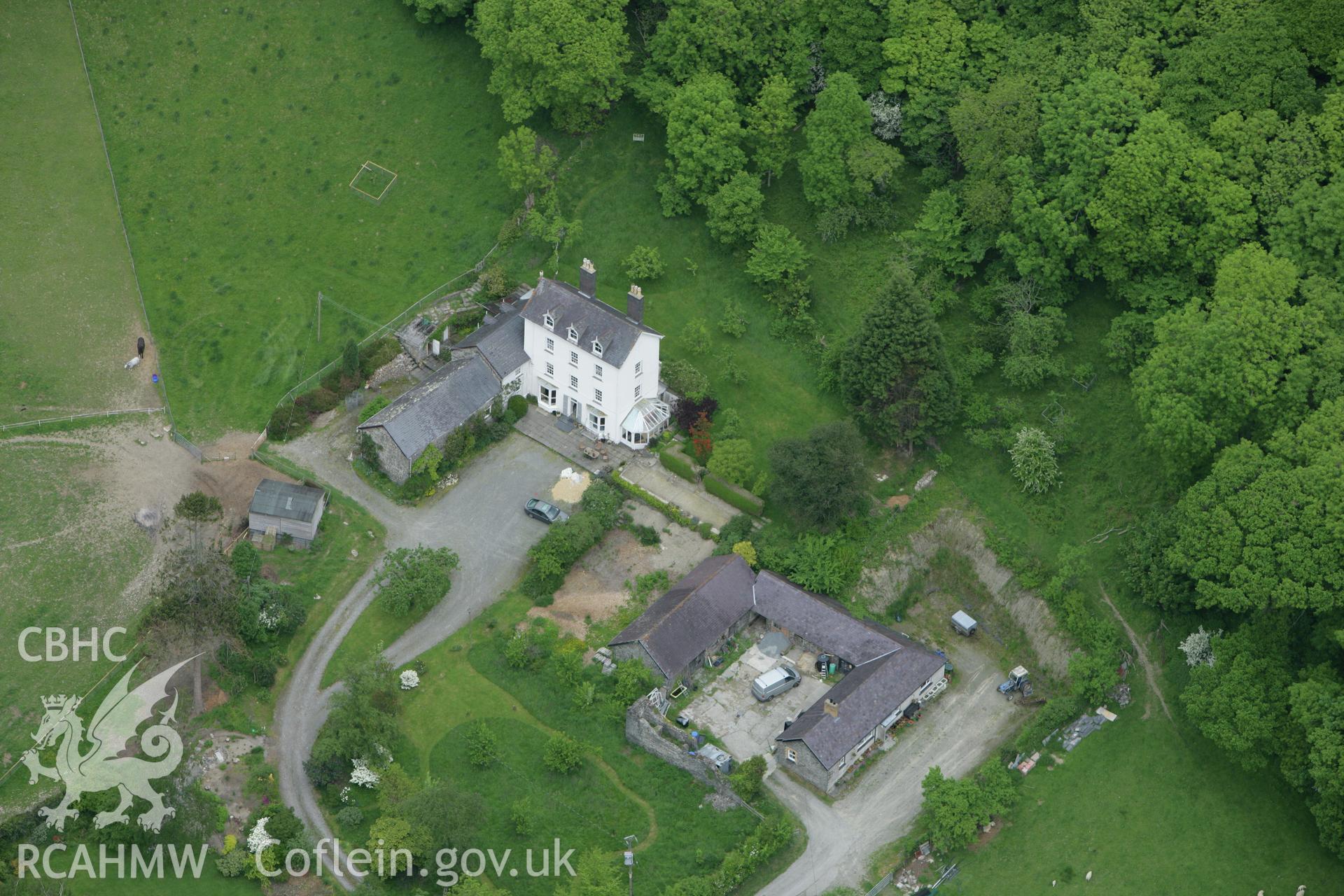 RCAHMW colour oblique photograph of Ty Isaf, Llanfarian. Taken by Toby Driver on 20/05/2008.