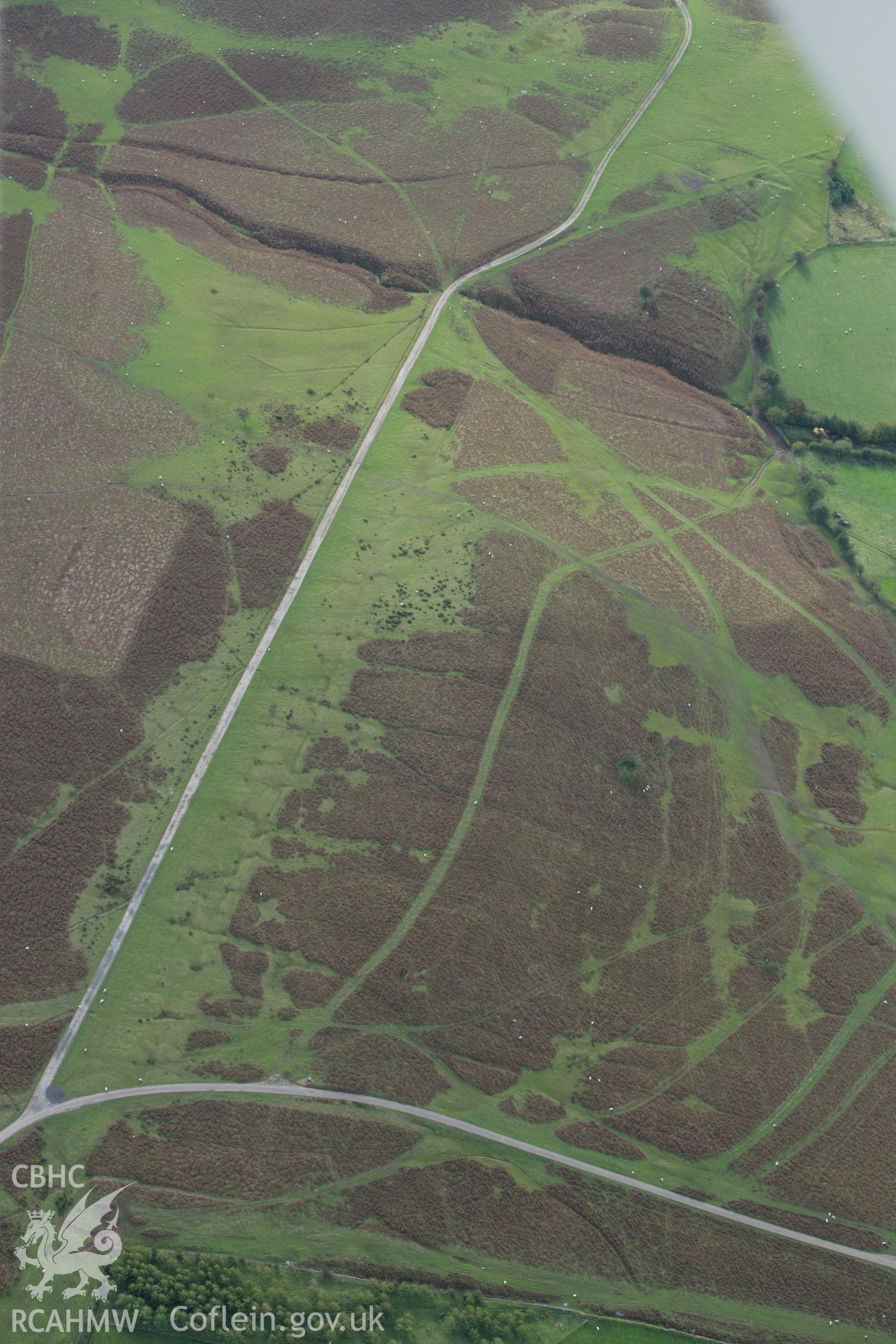 RCAHMW colour oblique photograph of Blaenau Enclosure. Taken by Toby Driver on 10/10/2008.