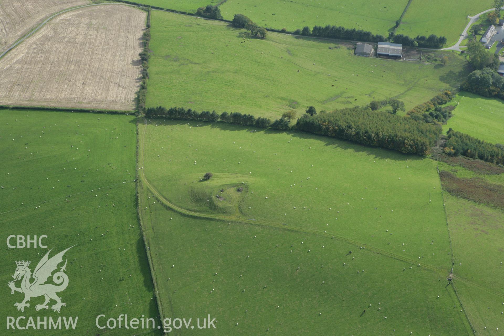 RCAHMW colour oblique photograph of non-archaeological. Taken by Toby Driver on 10/10/2008.