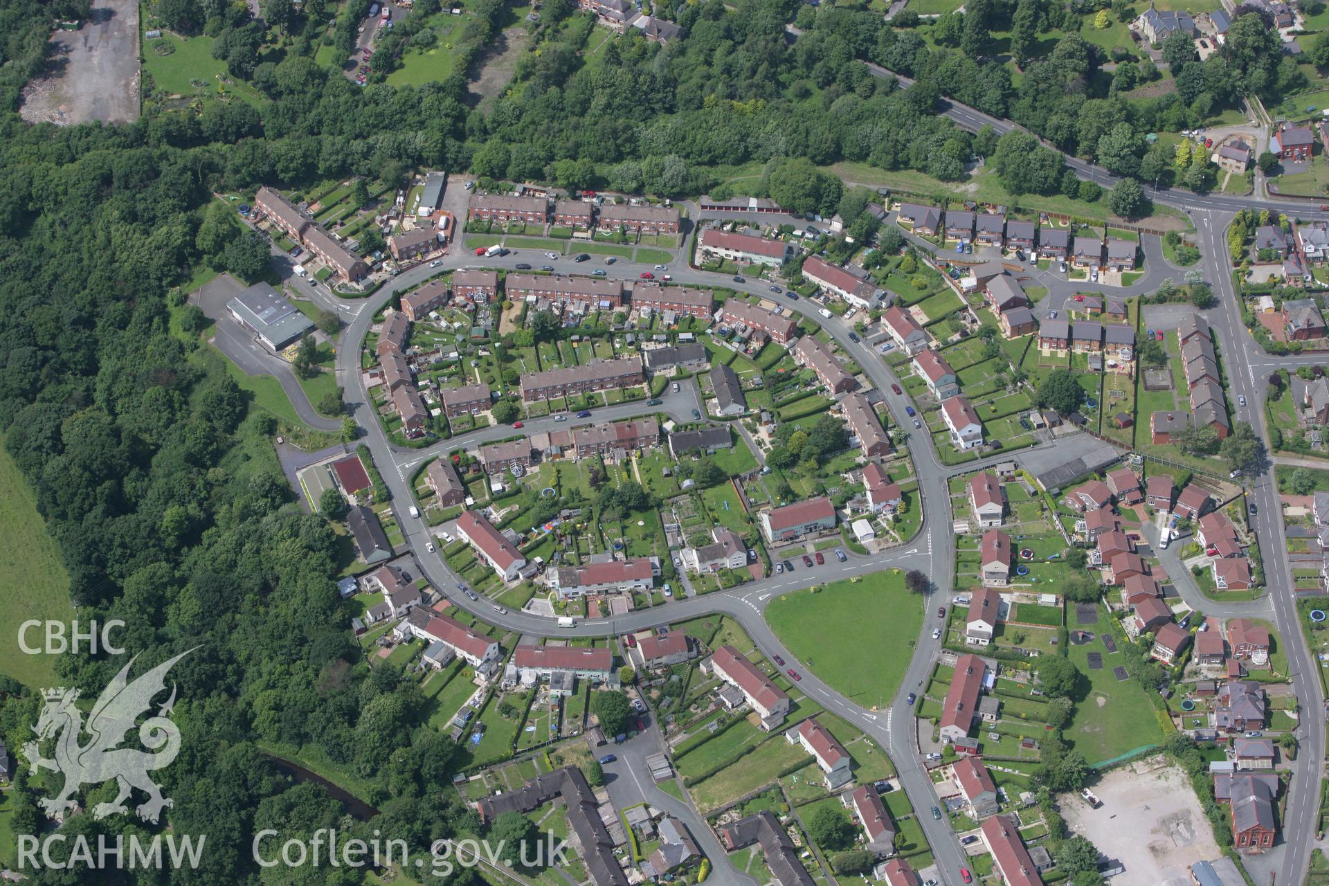 RCAHMW colour oblique photograph of Trevor village, Llangollen. Taken by Toby Driver on 01/07/2008.