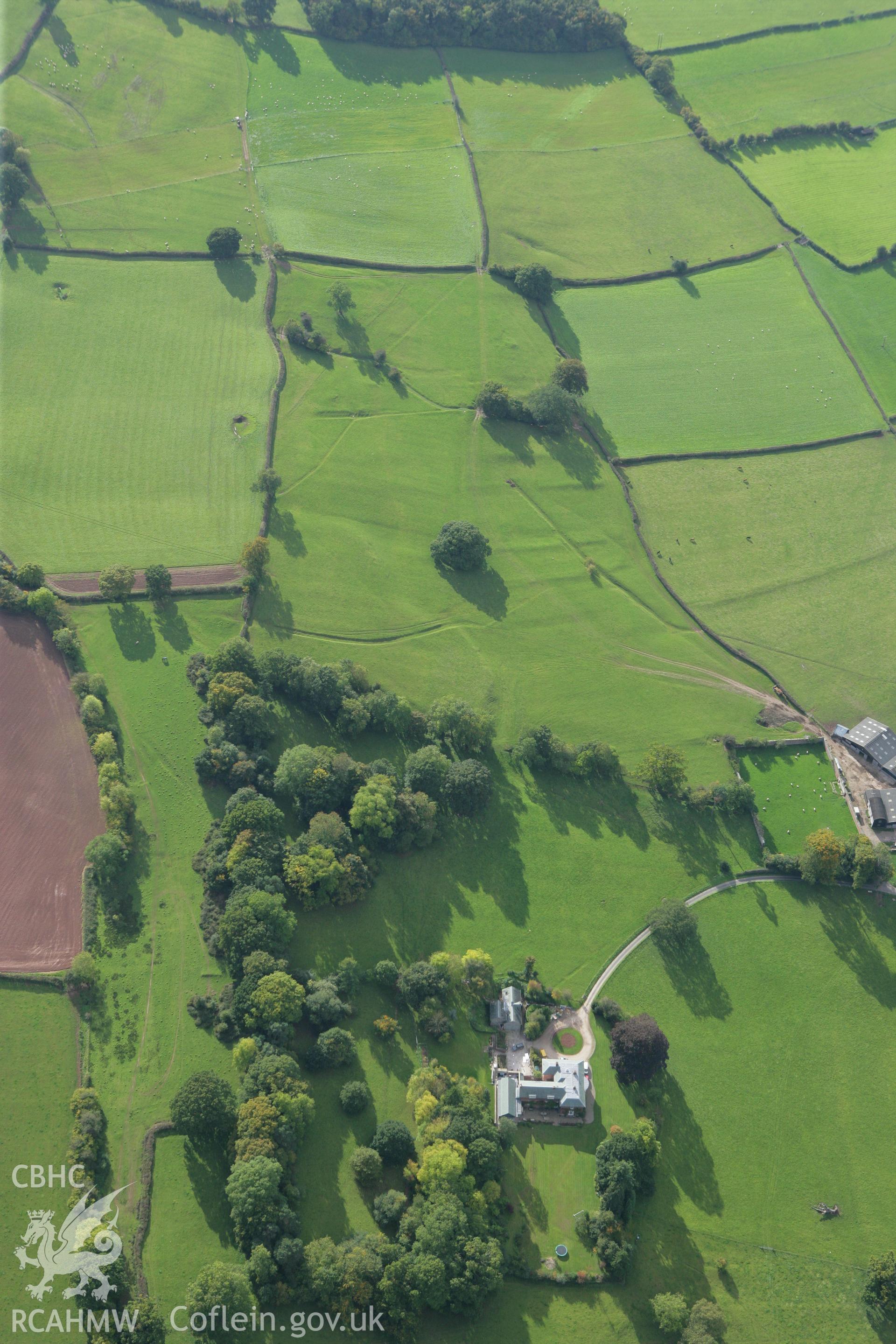 RCAHMW colour oblique photograph of Oakfield House, Brecon Road, Hay-on-Wye. Taken by Toby Driver on 10/10/2008.