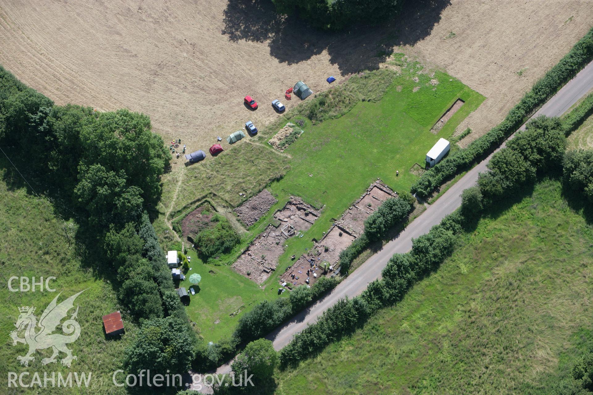 RCAHMW colour oblique photograph of Excavations at Trellech, the Lost City of Trellech Project by Monmouthshire Archaeological Society. Taken by Toby Driver on 21/07/2008.