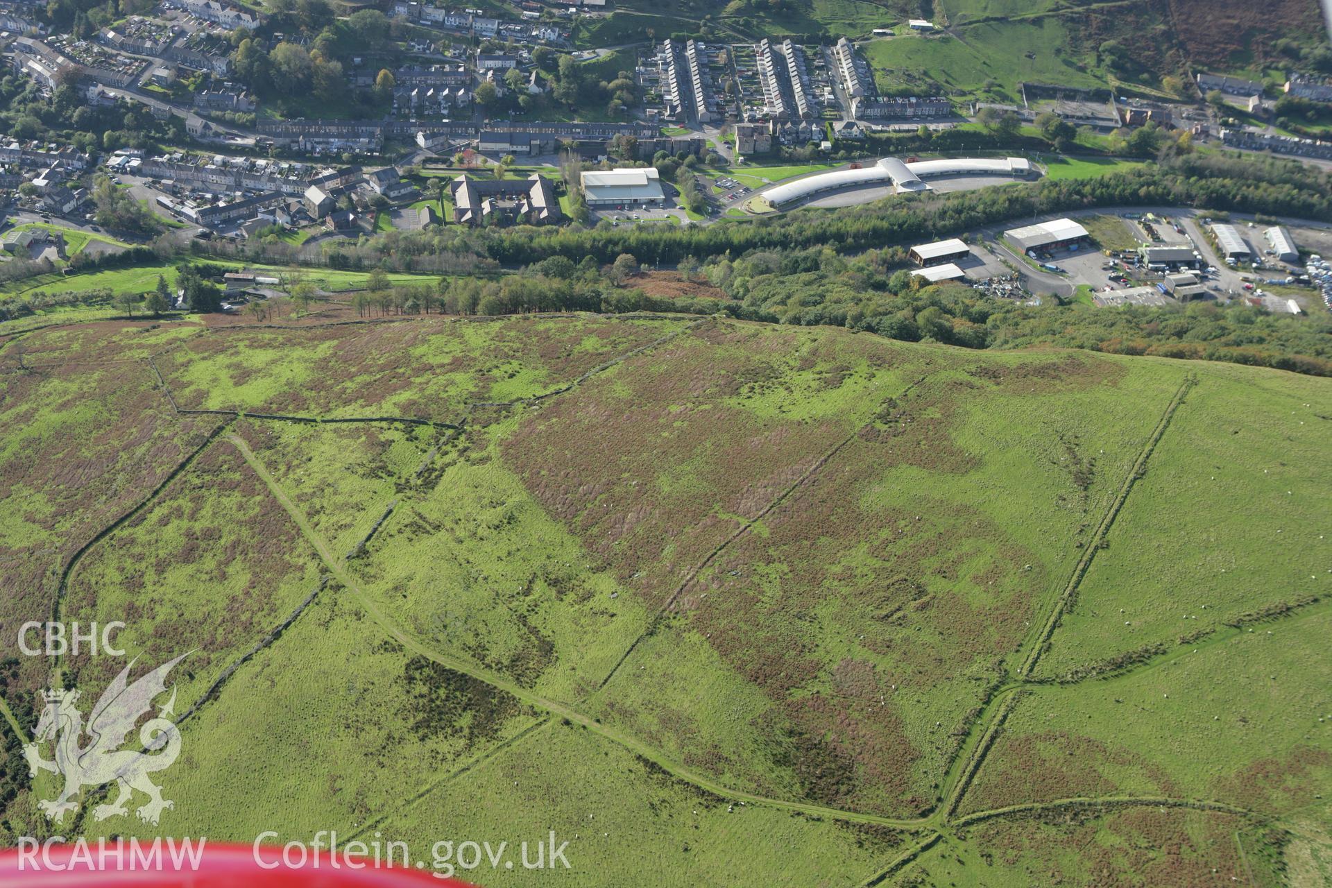 RCAHMW colour oblique photograph of Aber Farm, house platform and field system. Taken by Toby Driver on 16/10/2008.