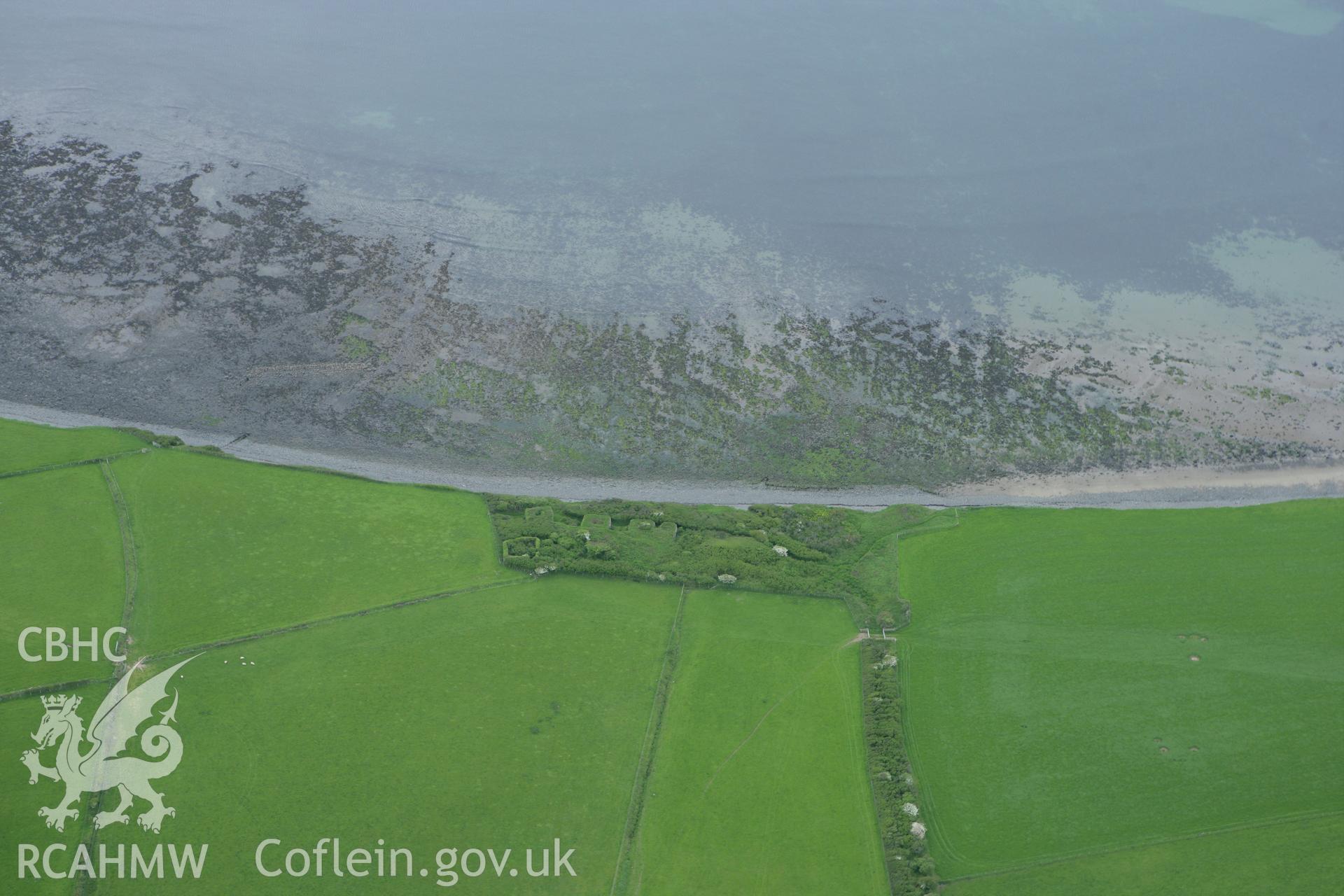RCAHMW colour oblique photograph of Craiglas (Aberstincell) Limekilns, near Llanrhystud. Taken by Toby Driver on 20/05/2008.