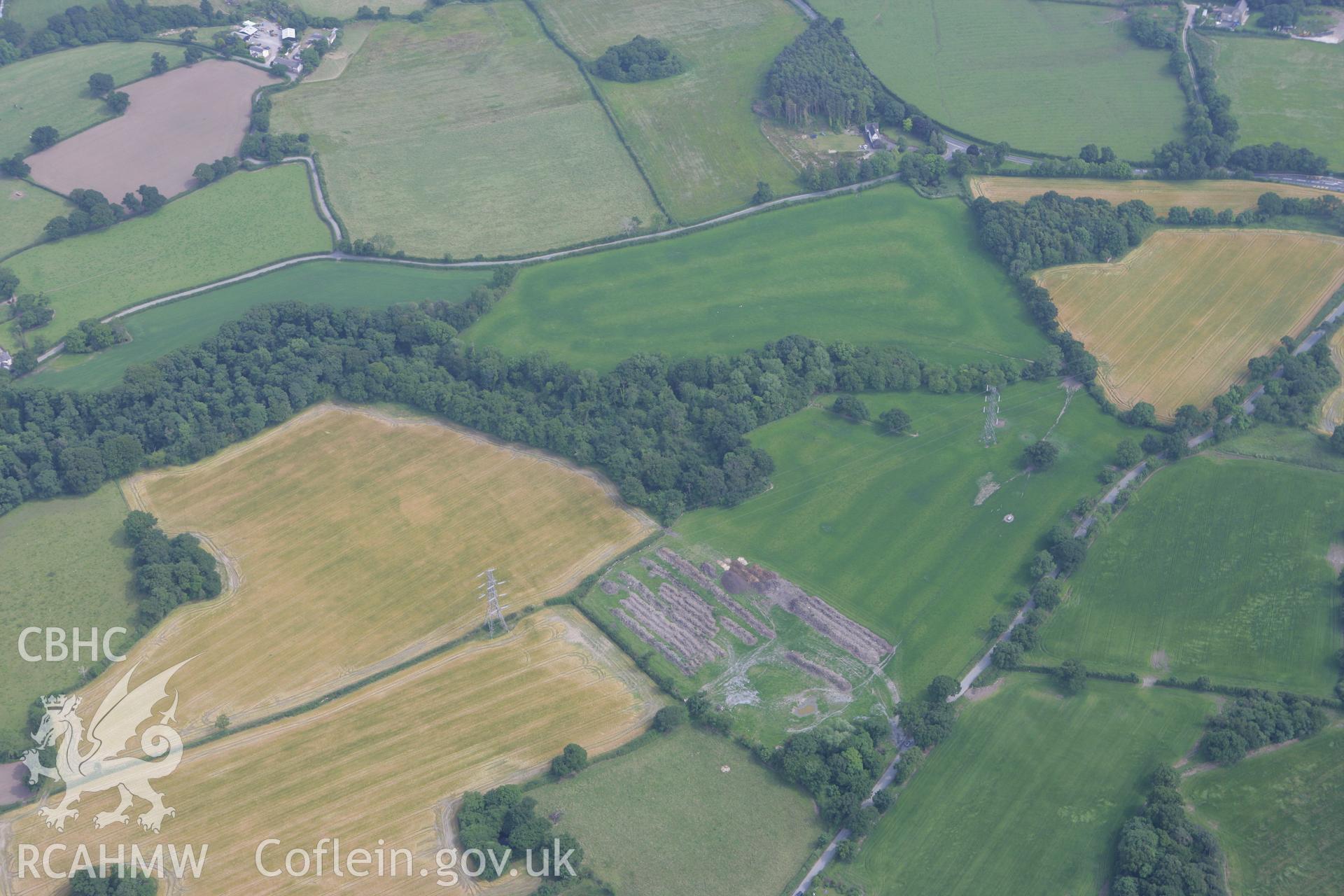 RCAHMW colour oblique photograph of the site of Plas Bellin Lime Kiln. Taken by Toby Driver on 01/07/2008.