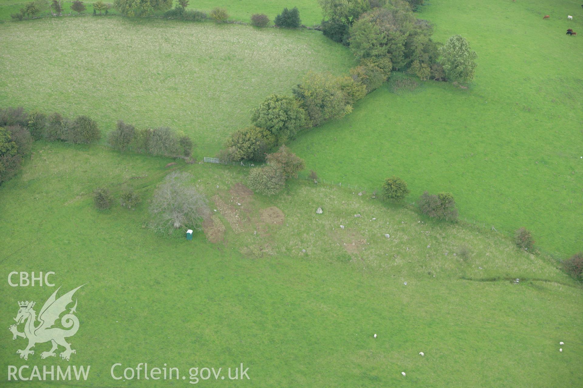 RCAHMW colour oblique photograph of Cwm Mawr Axe Factory, Hyssington. Taken by Toby Driver on 10/10/2008.