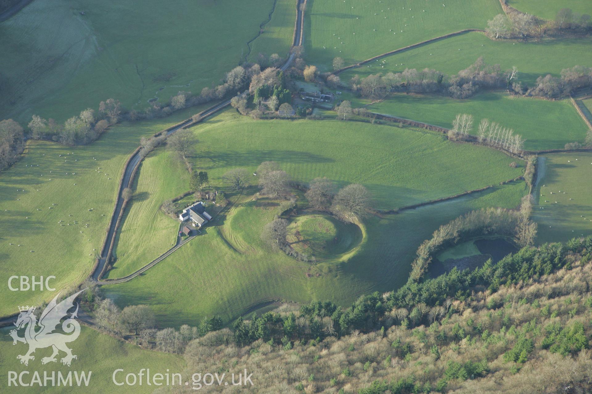 RCAHMW colour oblique photograph of Sycarth Castle, motte and bailey. Taken by Toby Driver on 11/12/2007.