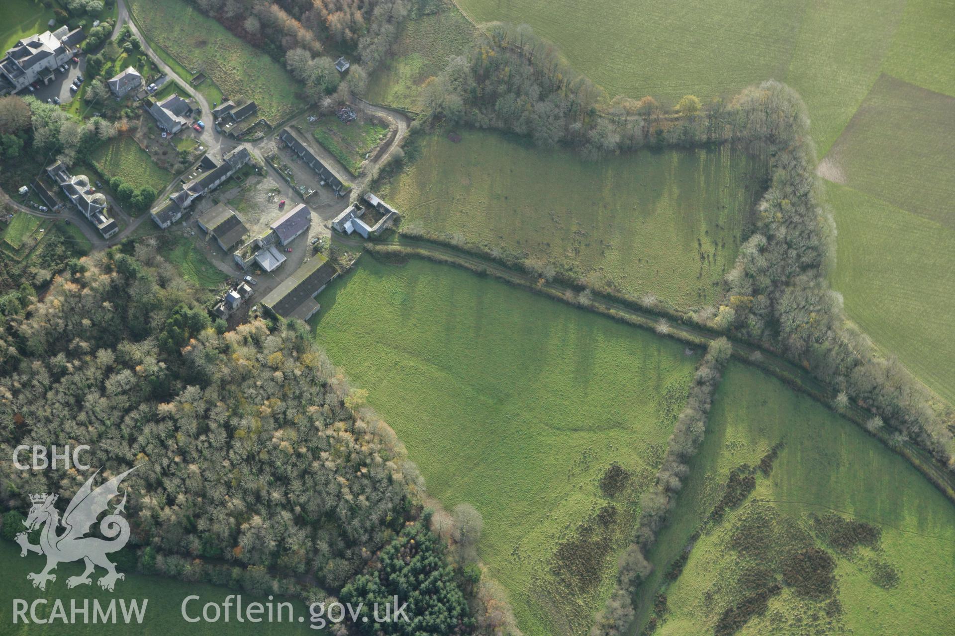 RCAHMW colour oblique photograph of Cliwendeg Park, Garden, Boncath, earthworks of field drainage close to farm yard. Taken by Toby Driver on 29/11/2007.