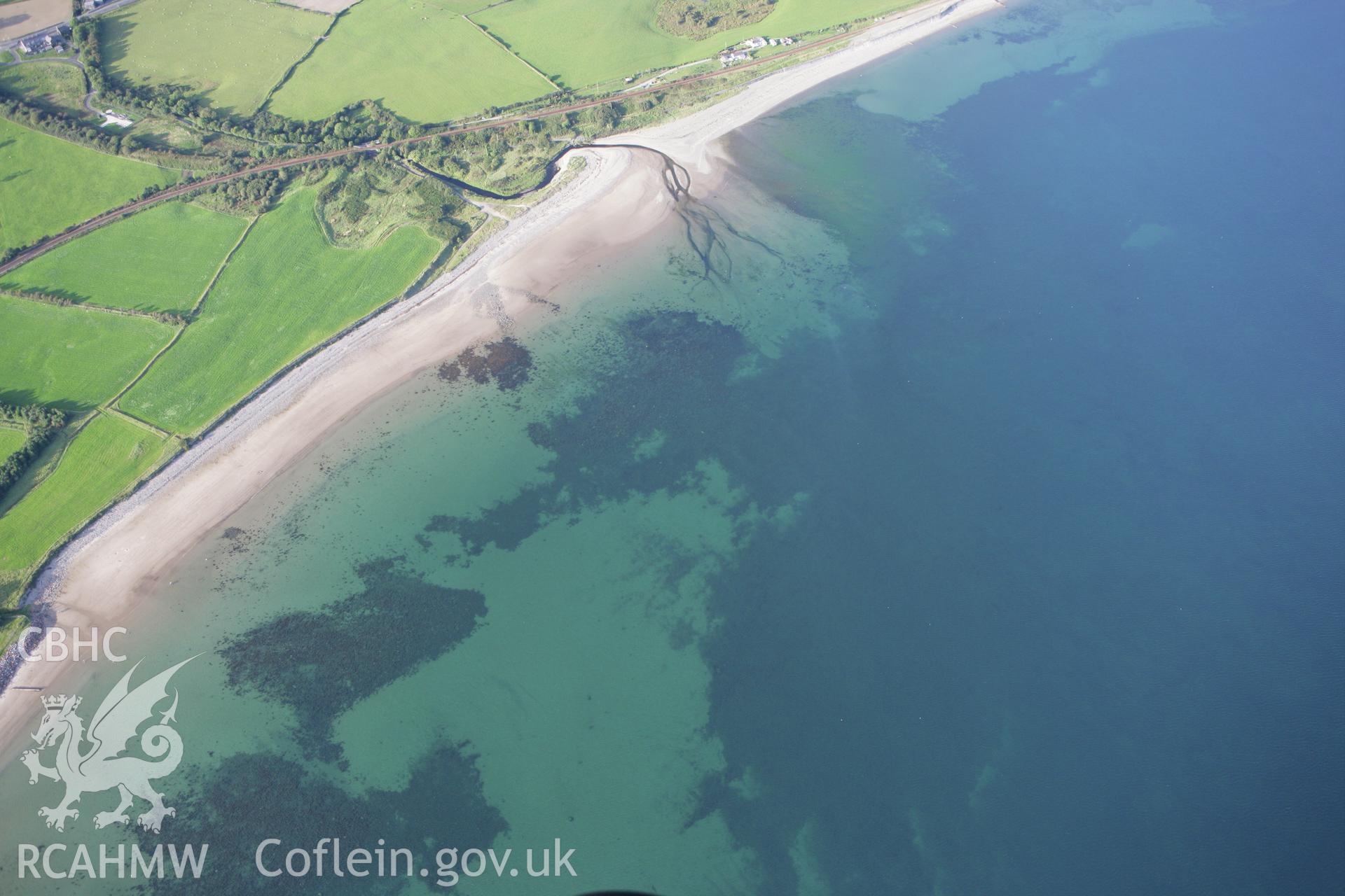 RCAHMW colour oblique aerial photograph of Cerrig y Barcdy Intertidal Structure. Taken on 06 September 2007 by Toby Driver