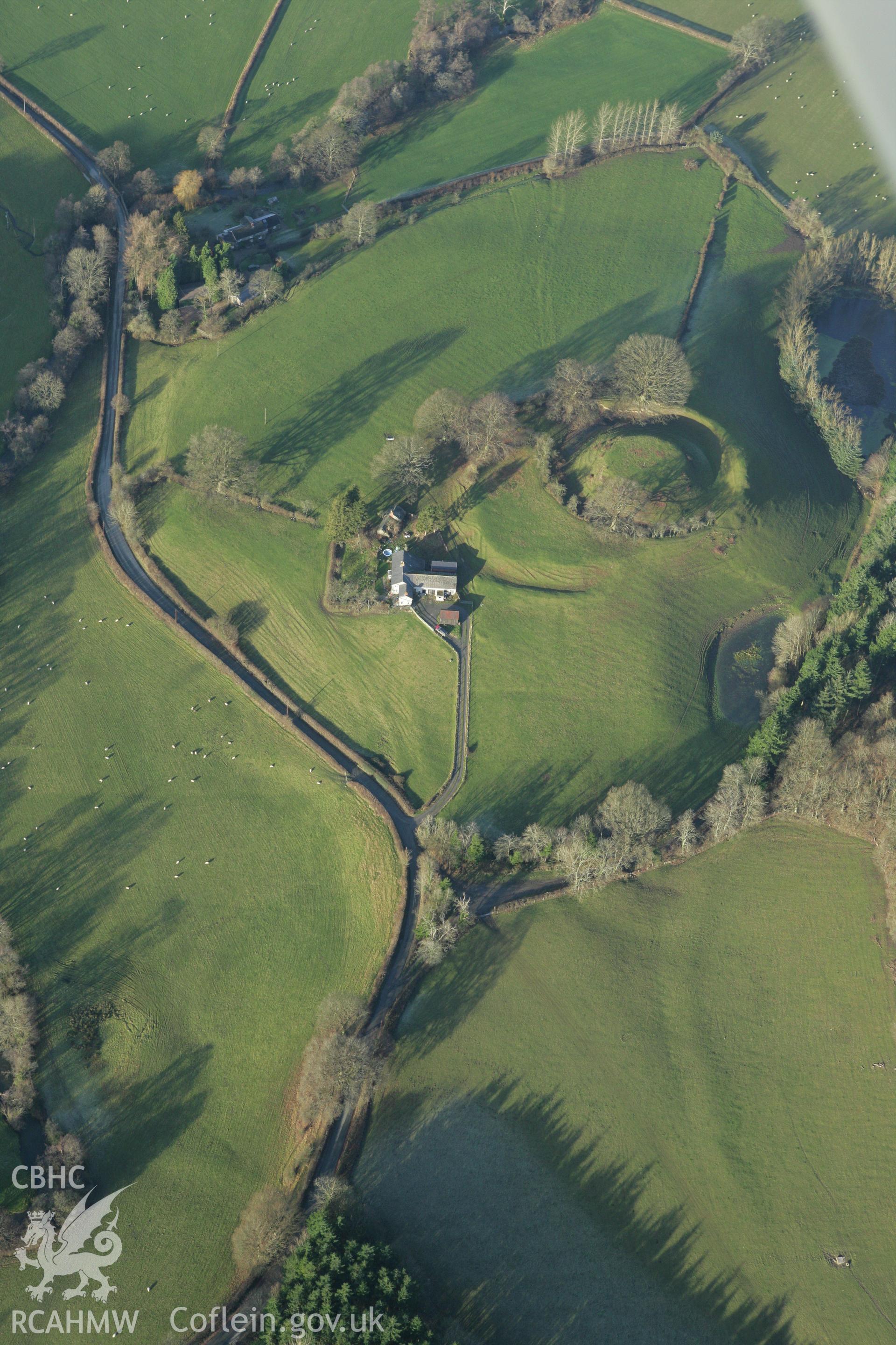 RCAHMW colour oblique photograph of Sycarth Castle, motte and bailey. Taken by Toby Driver on 11/12/2007.