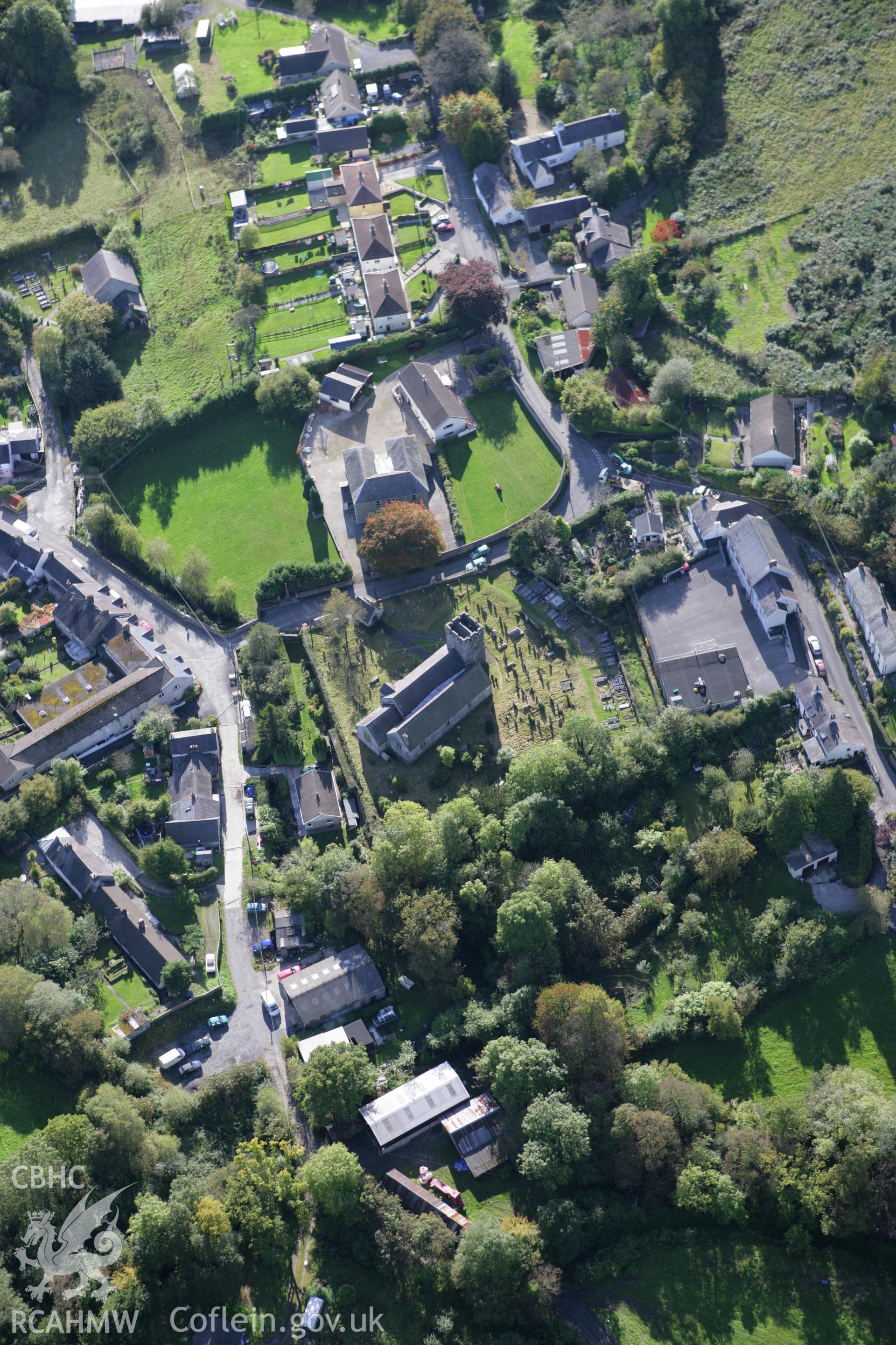 RCAHMW colour oblique photograph of Llanfynydd, village. Taken by Toby Driver on 04/10/2007.
